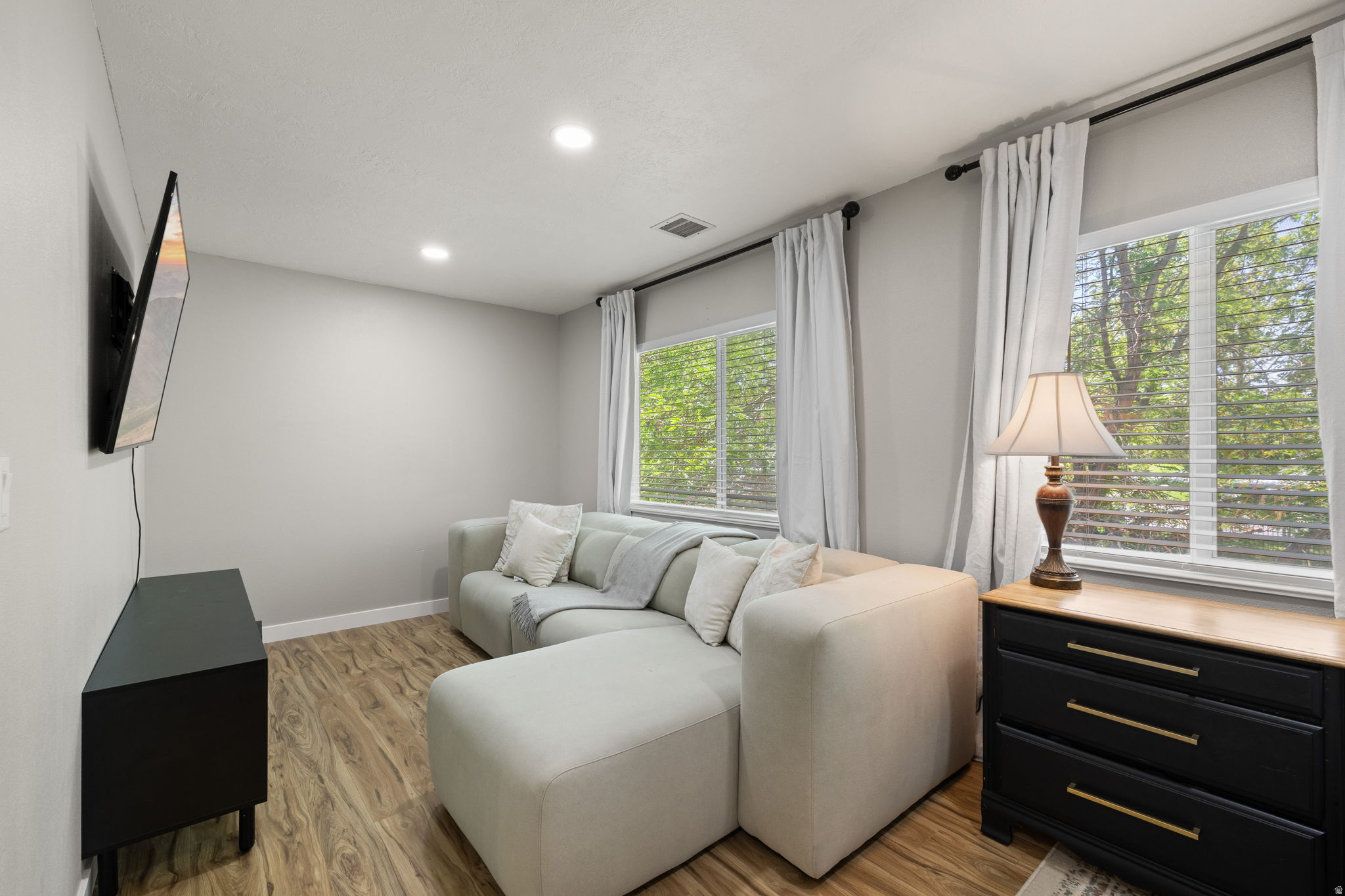 COTTAGES AT ELK RUN - Residential