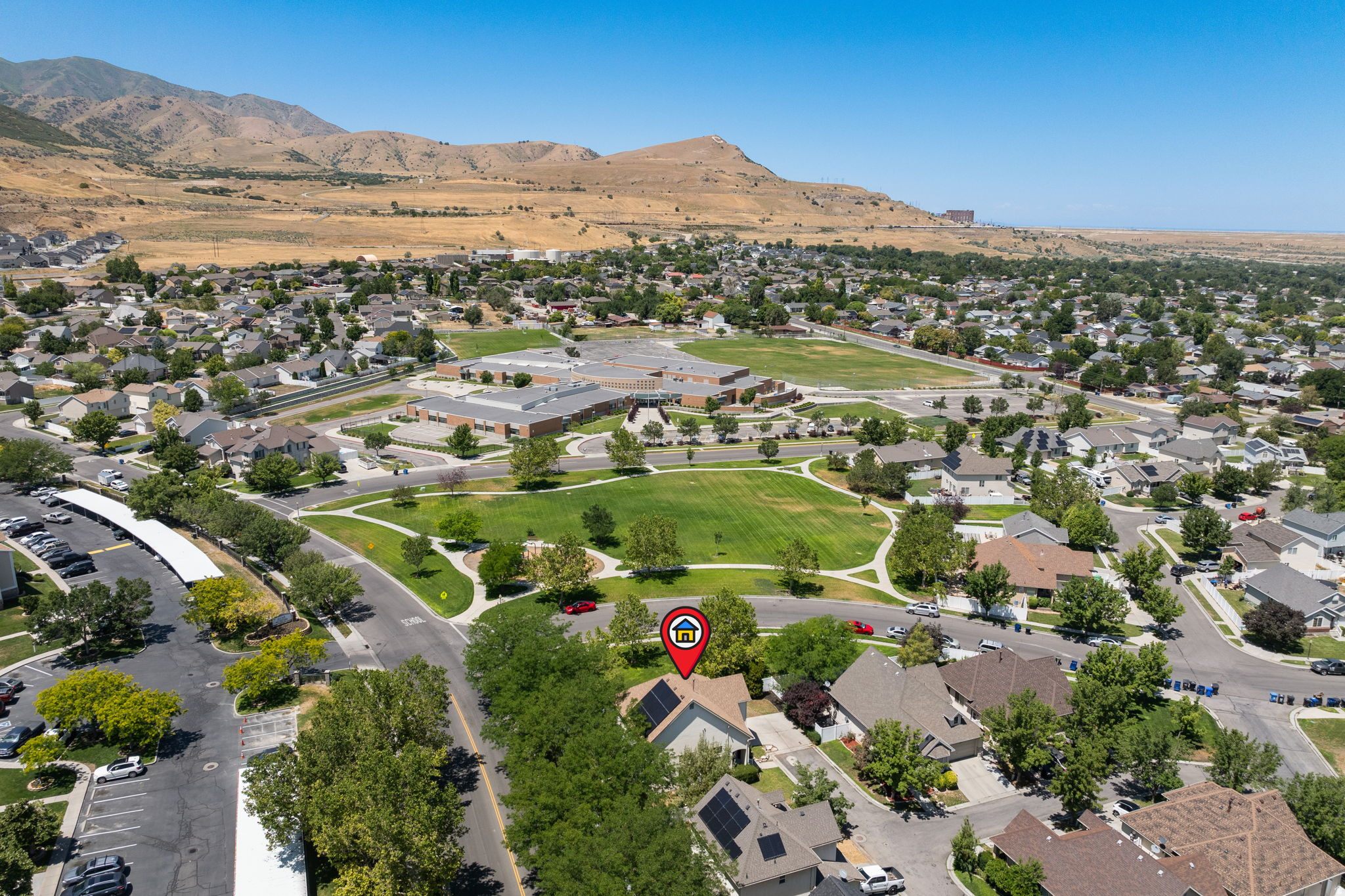 COTTAGES AT ELK RUN - Residential