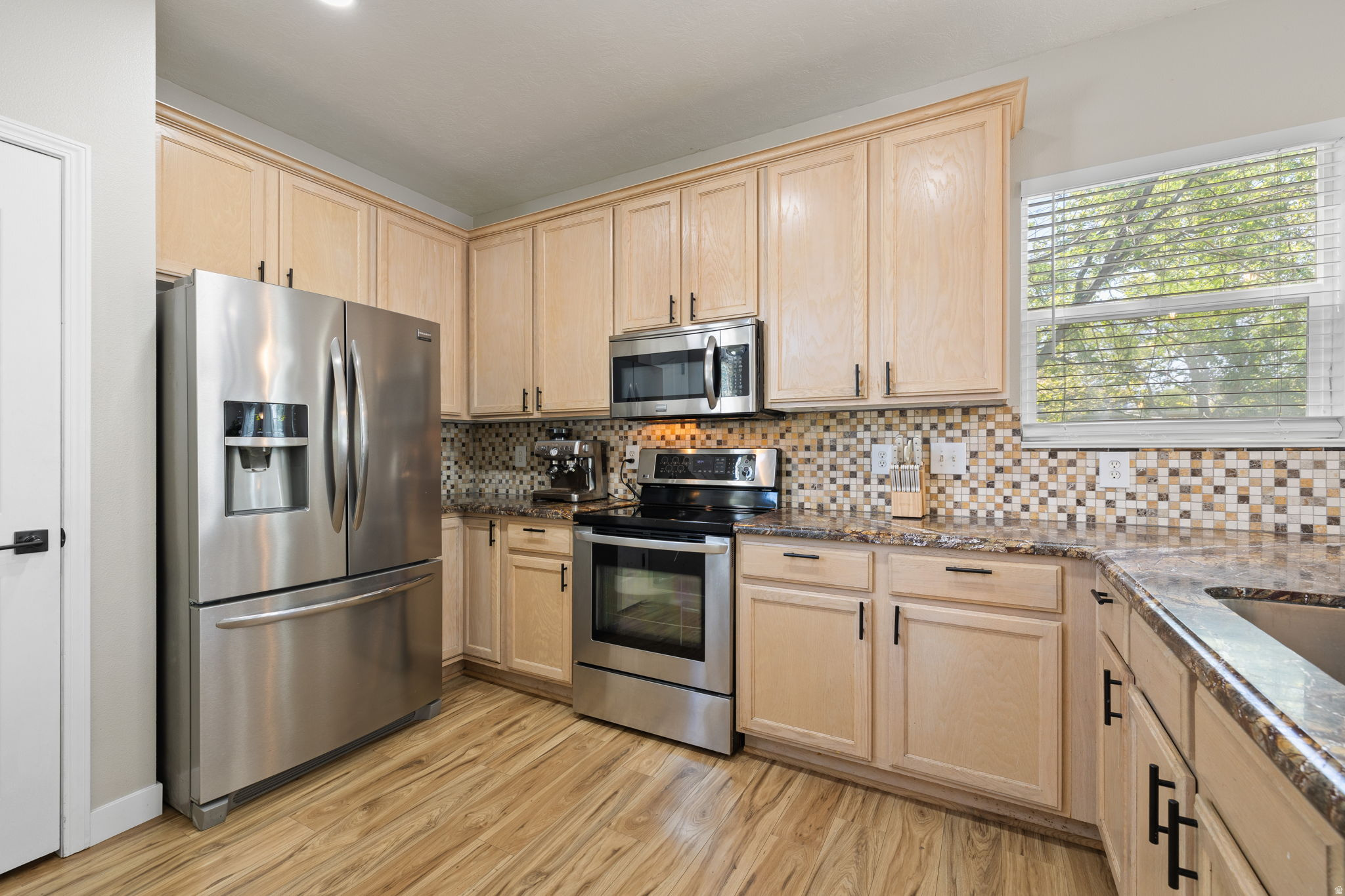 COTTAGES AT ELK RUN - Residential