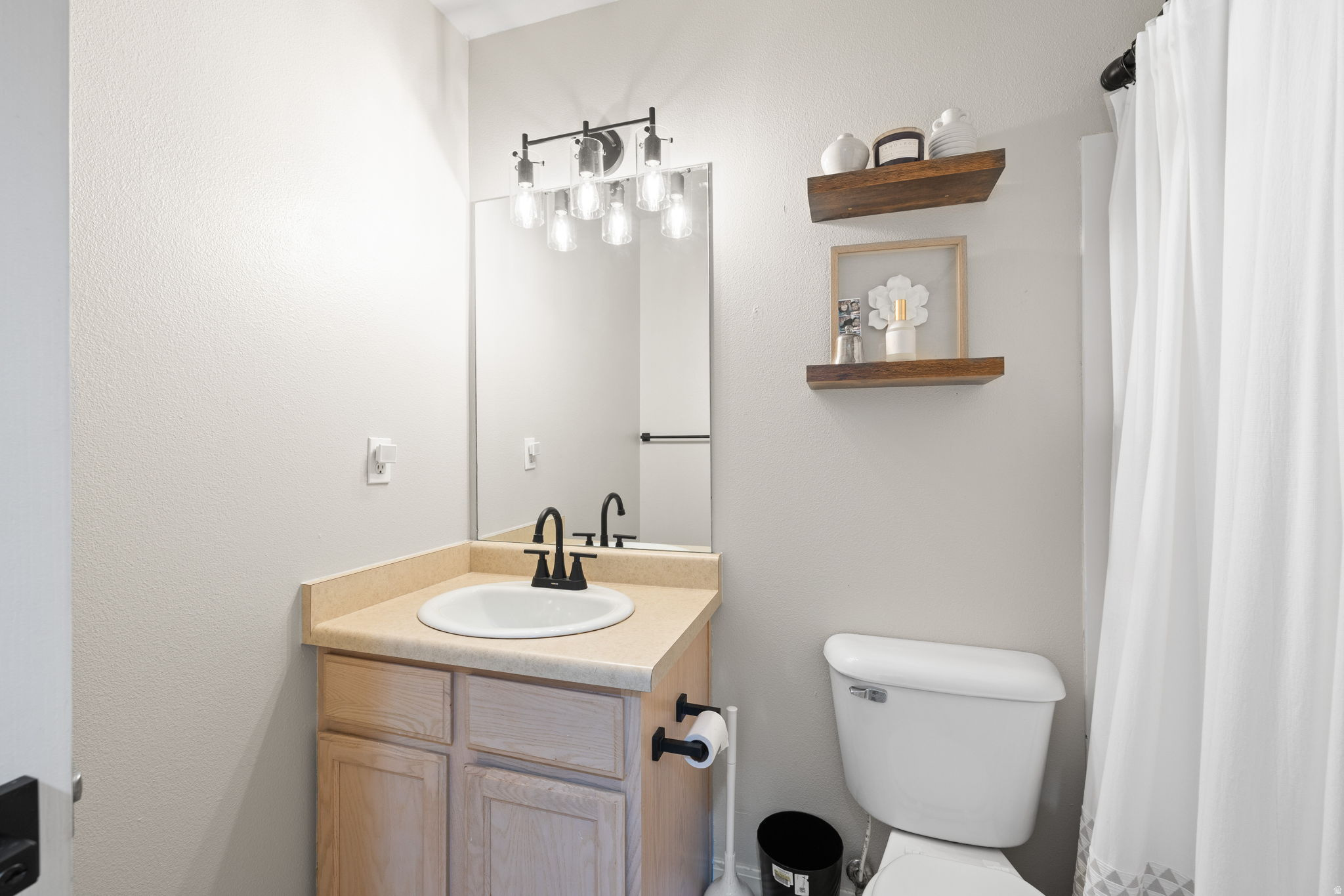 COTTAGES AT ELK RUN - Residential