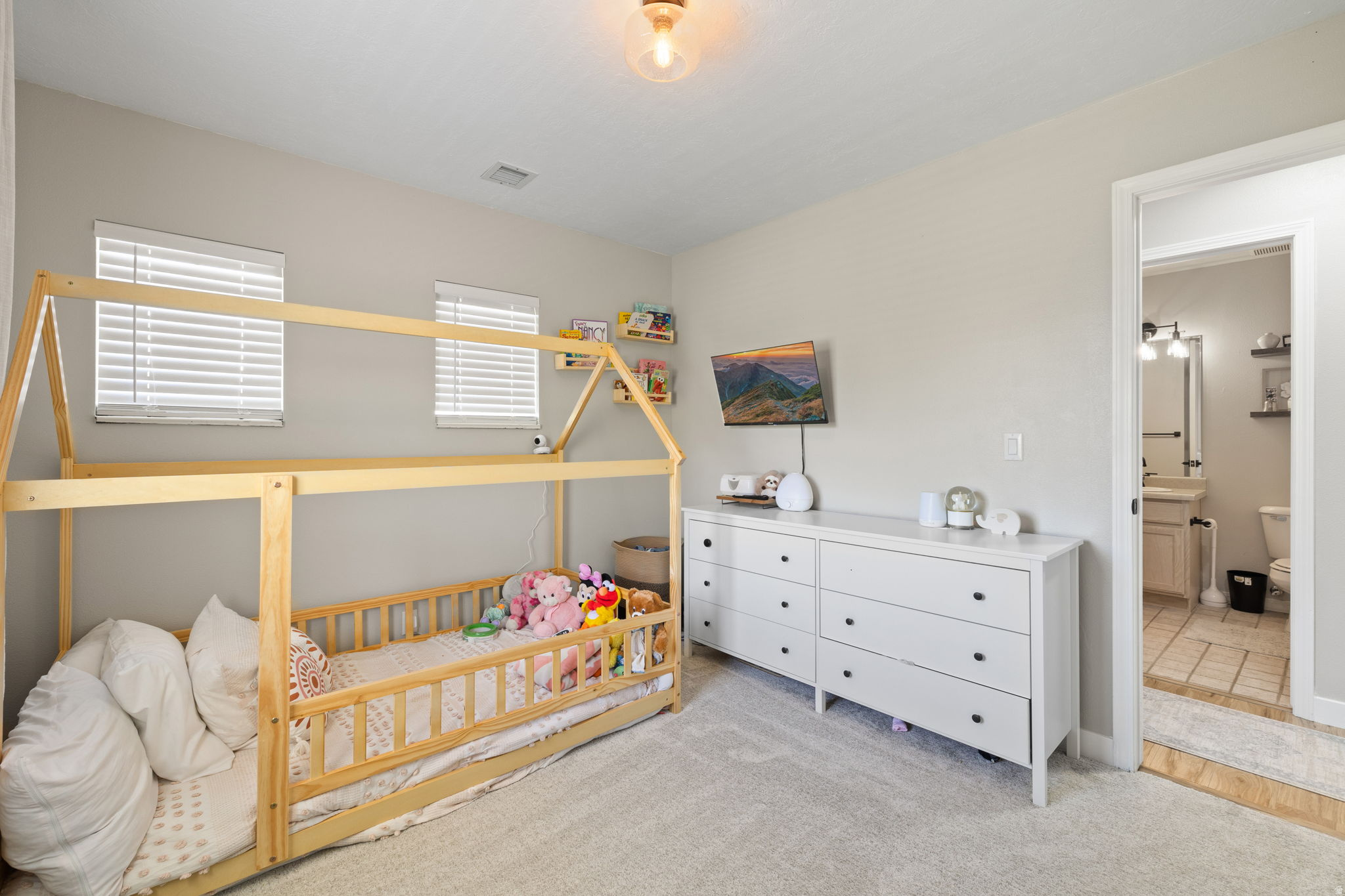 COTTAGES AT ELK RUN - Residential