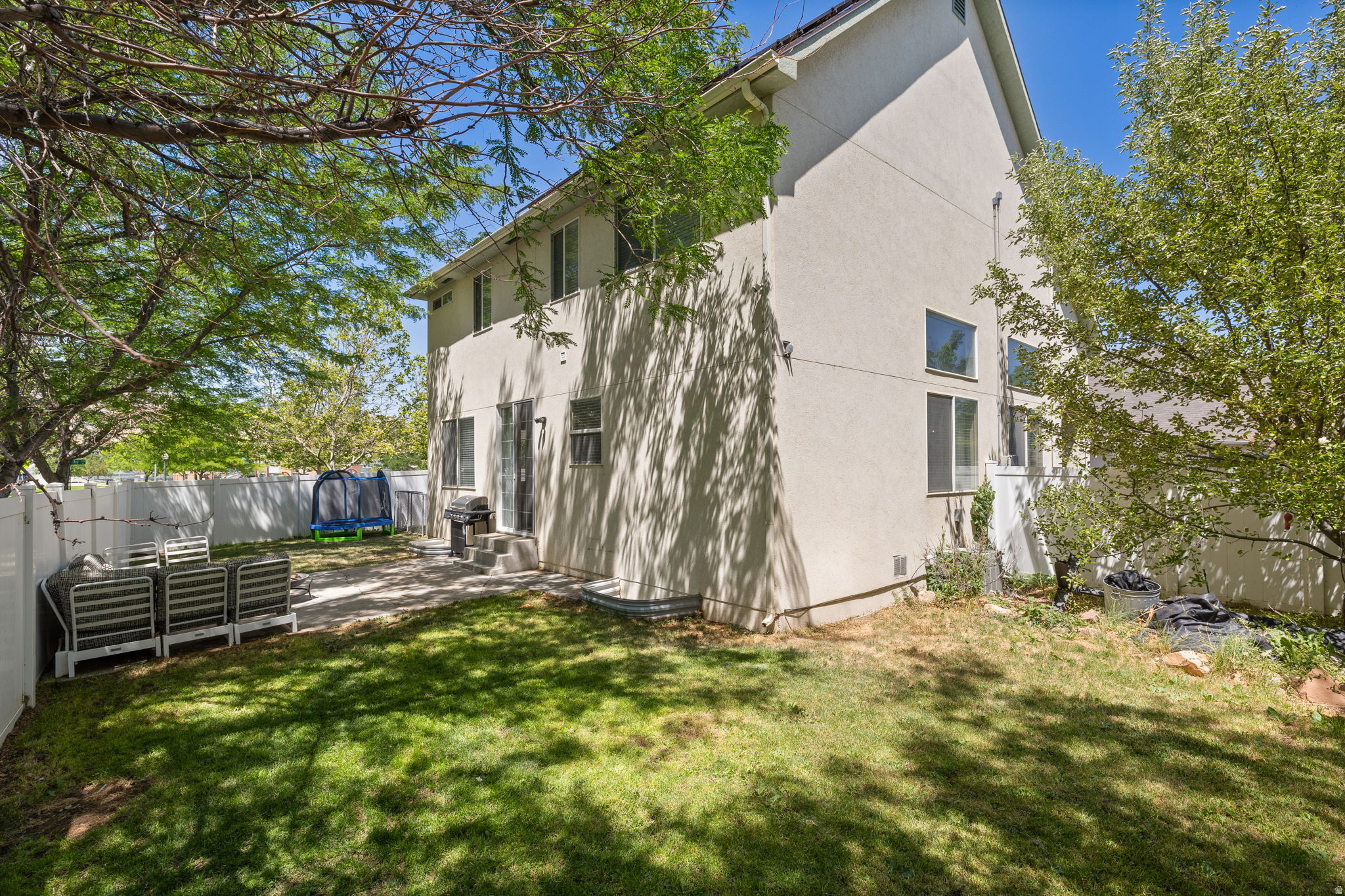 COTTAGES AT ELK RUN - Residential