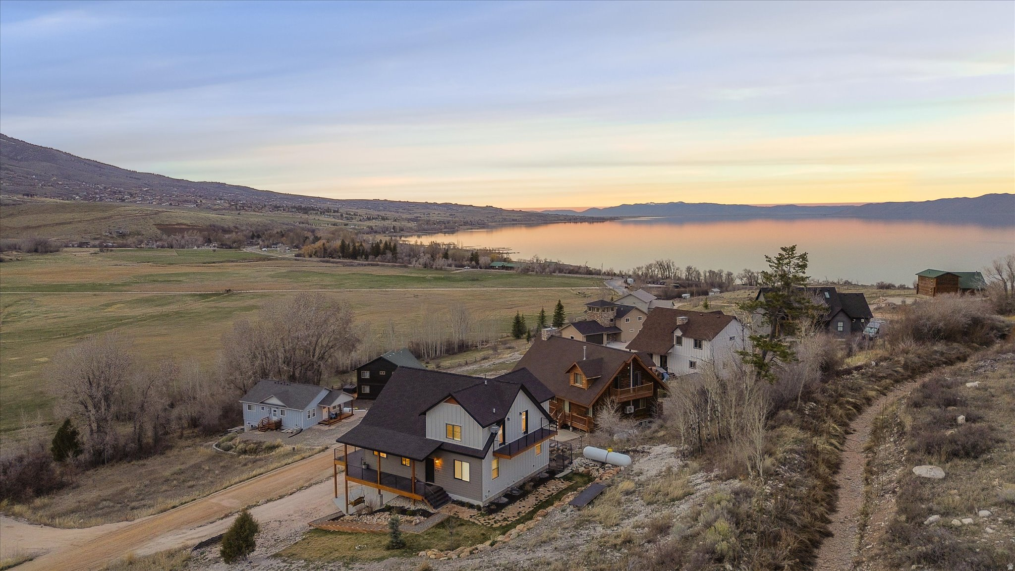 SWAN CREEK VILLAGE PLAT 1 - Residential