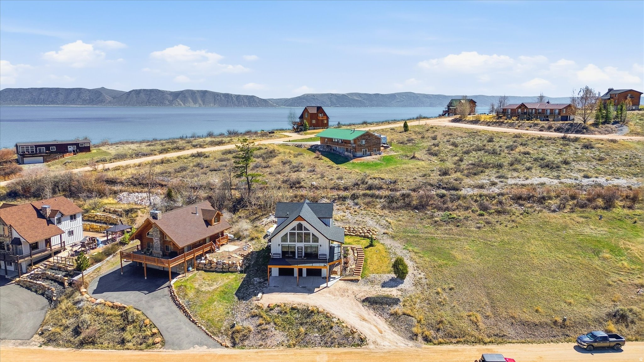 SWAN CREEK VILLAGE PLAT 1 - Residential