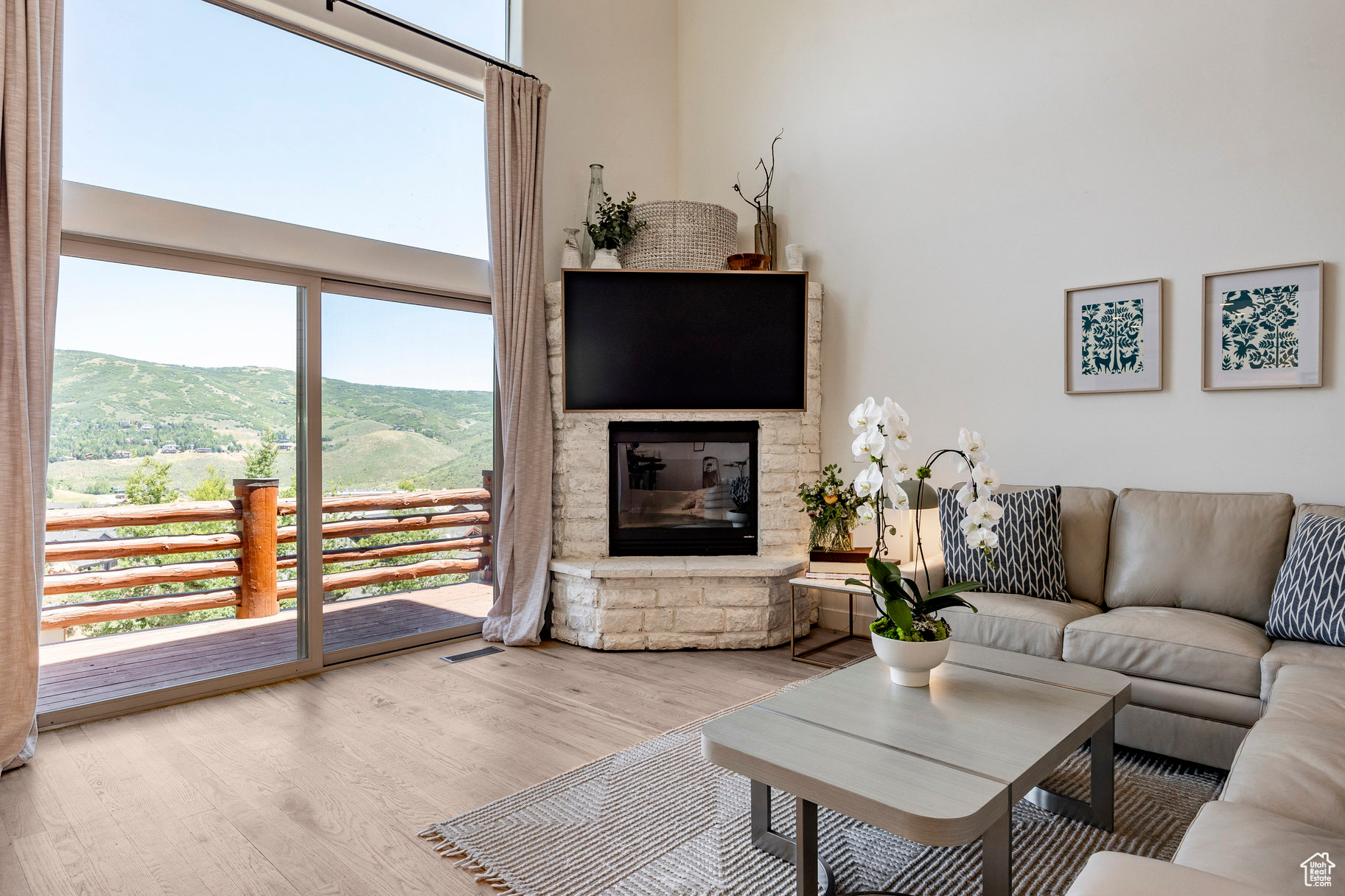 8389 N Pointe Dr, Park City, Utah image 3