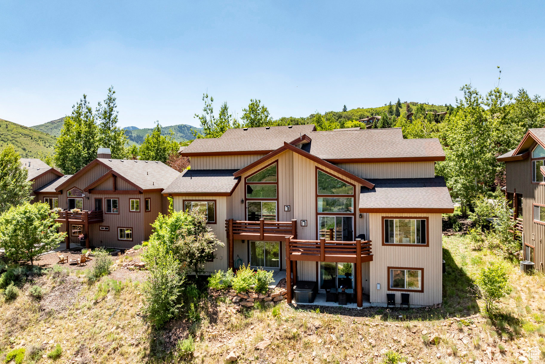 8389 N Pointe Dr, Park City, Utah image 2