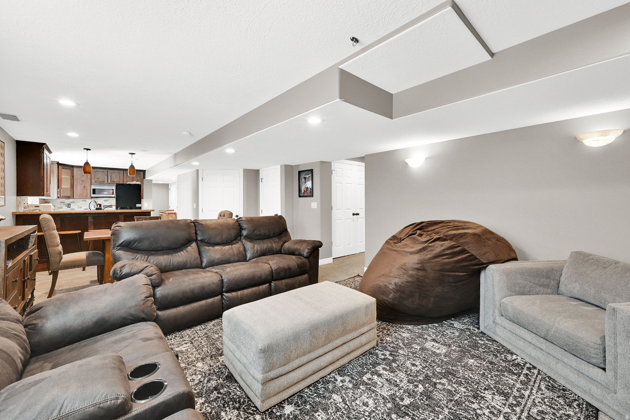 HIGHLANDS BLUFF - Residential