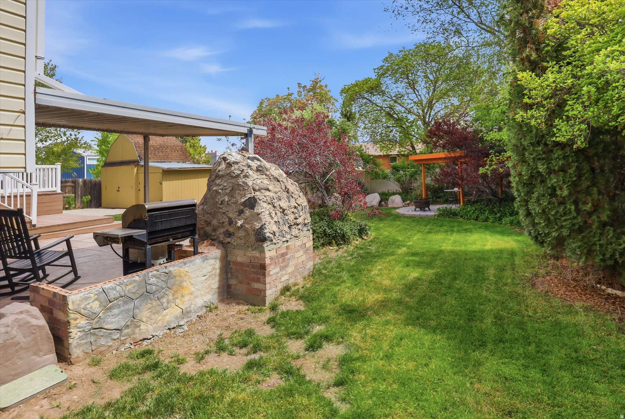 MEDALLION COVE - Residential