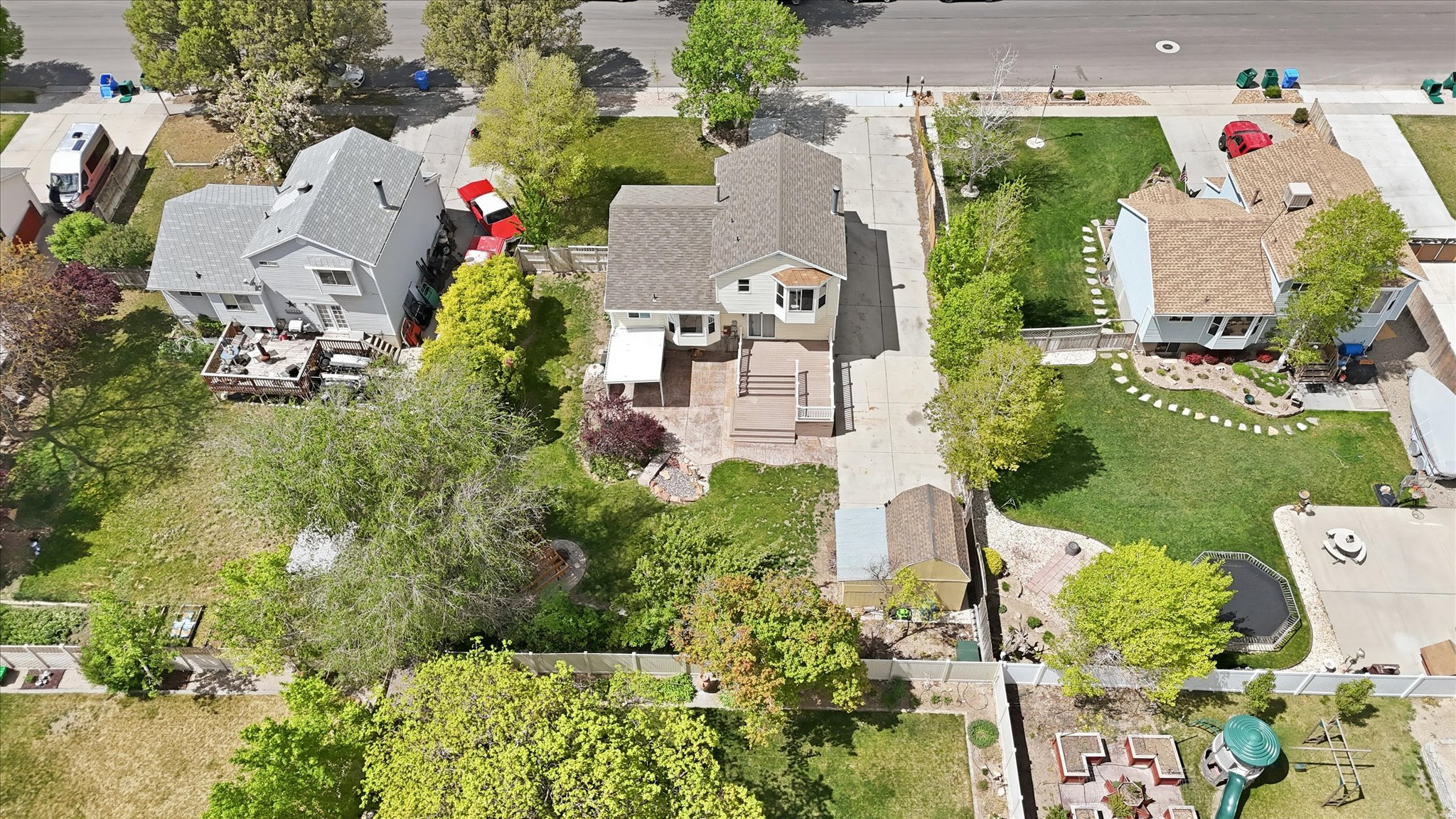 MEDALLION COVE - Residential