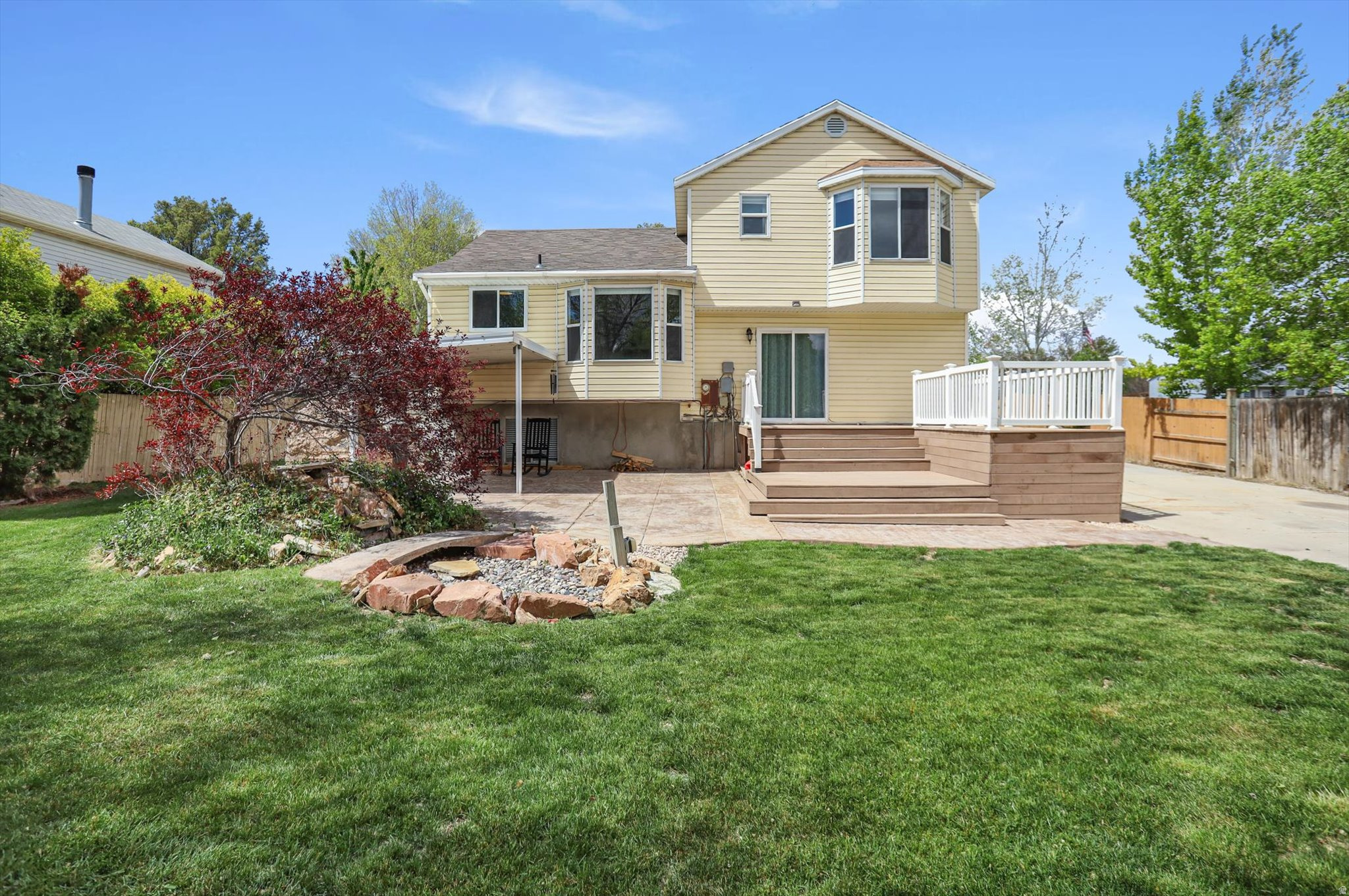 MEDALLION COVE - Residential