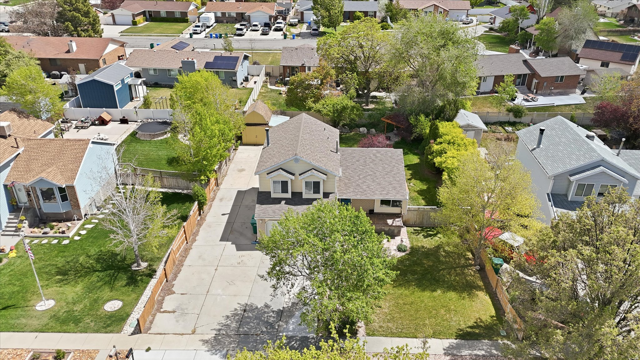 MEDALLION COVE - Residential