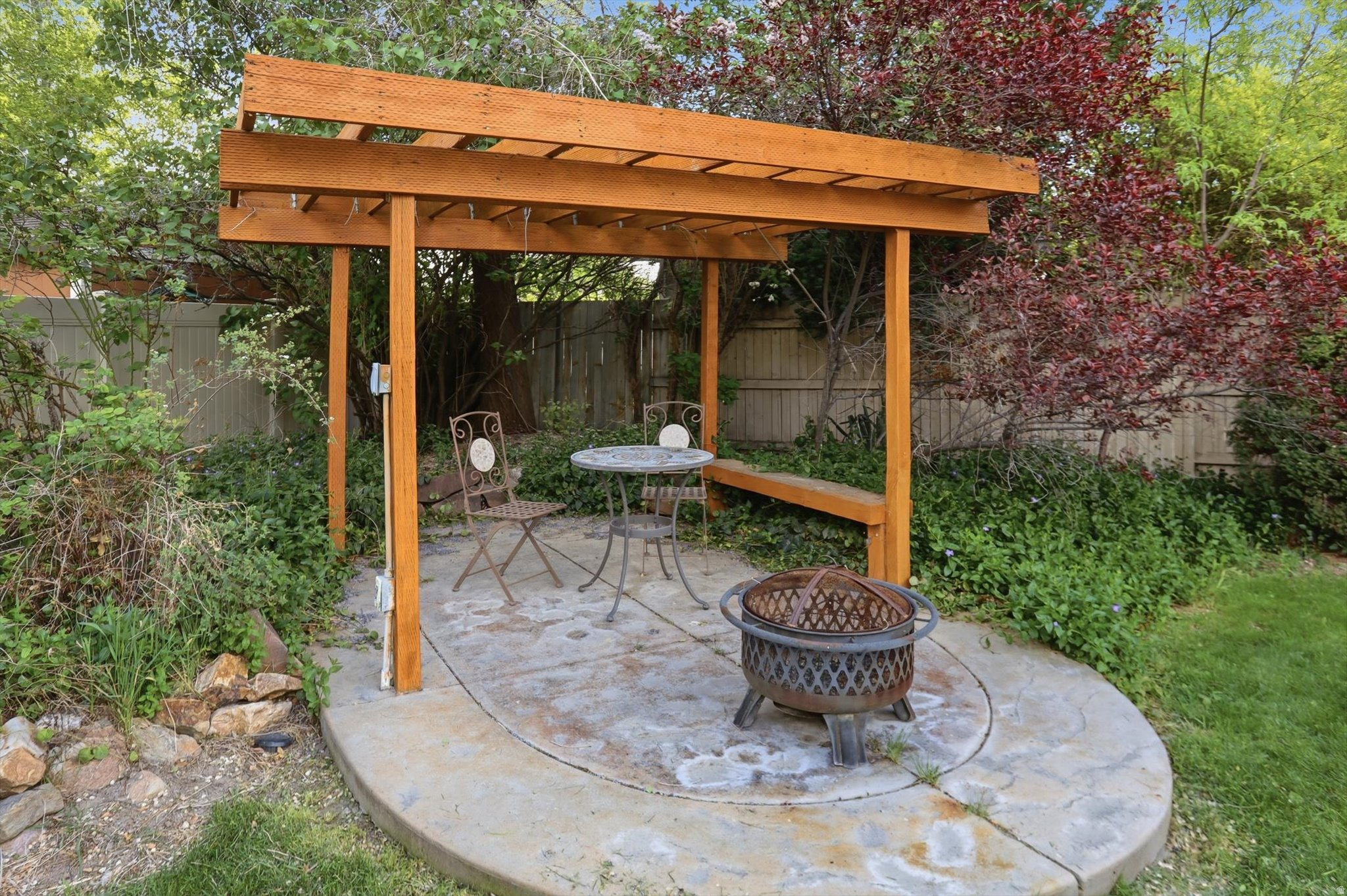 MEDALLION COVE - Residential