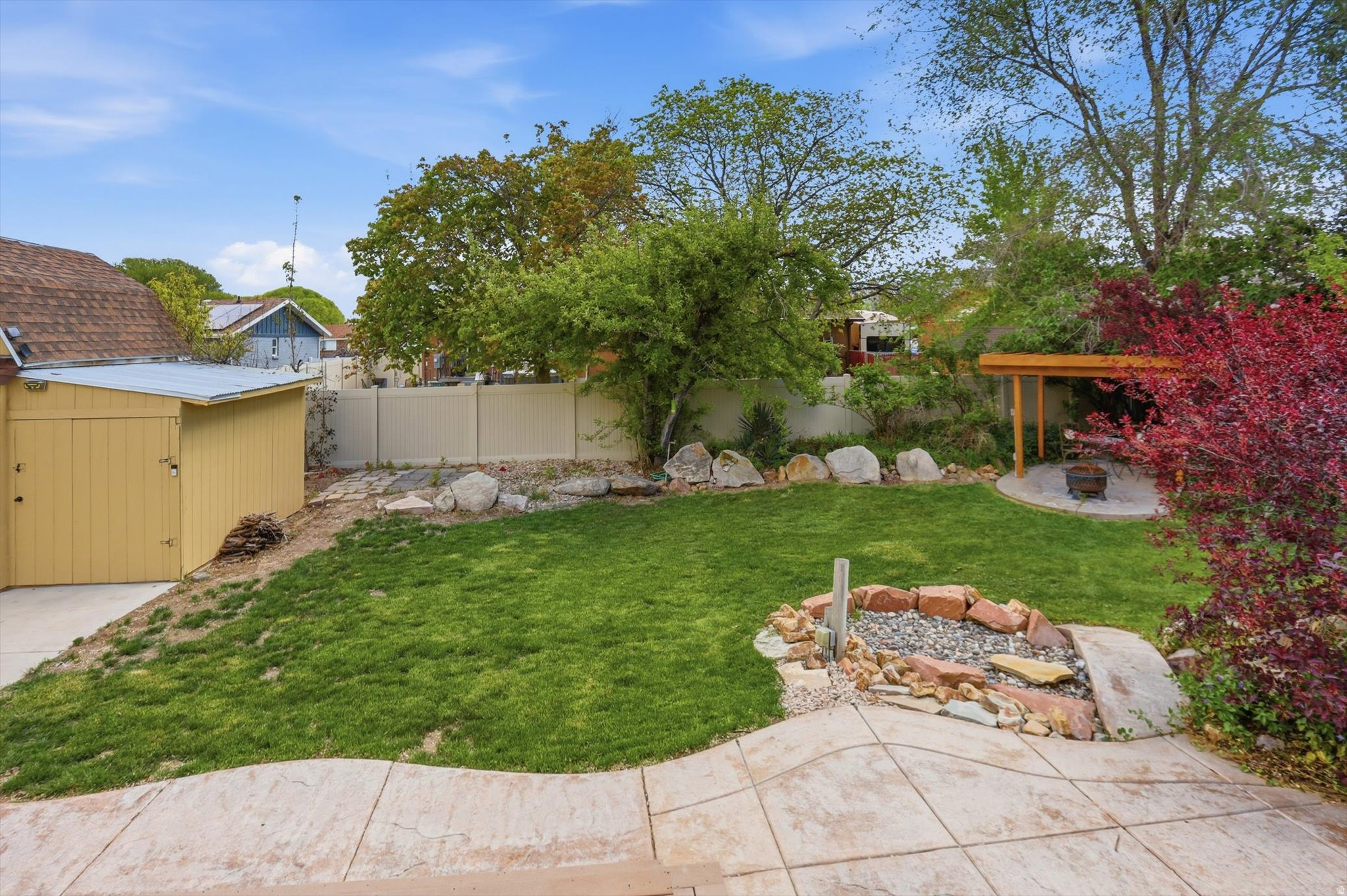 MEDALLION COVE - Residential