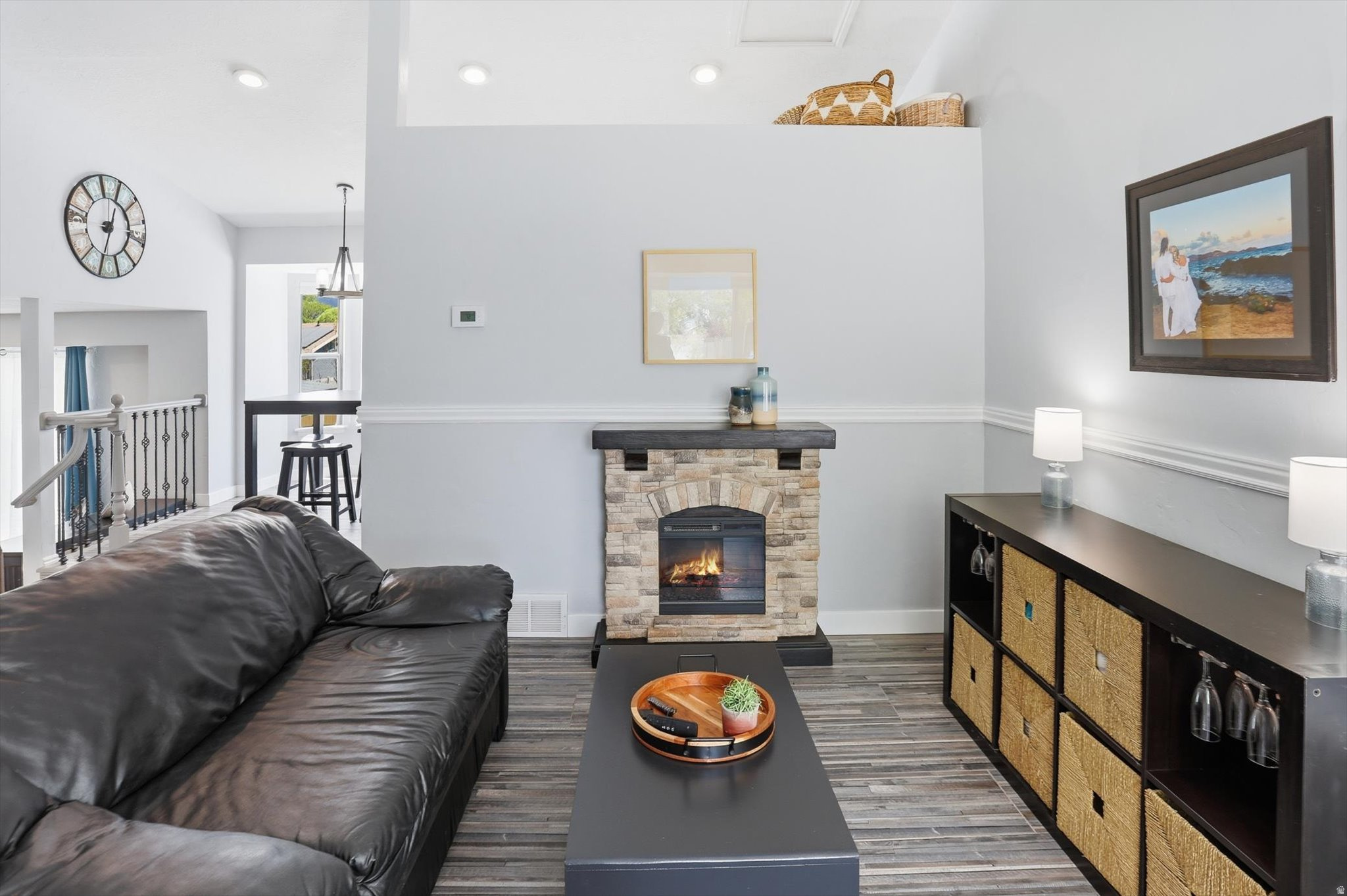 MEDALLION COVE - Residential