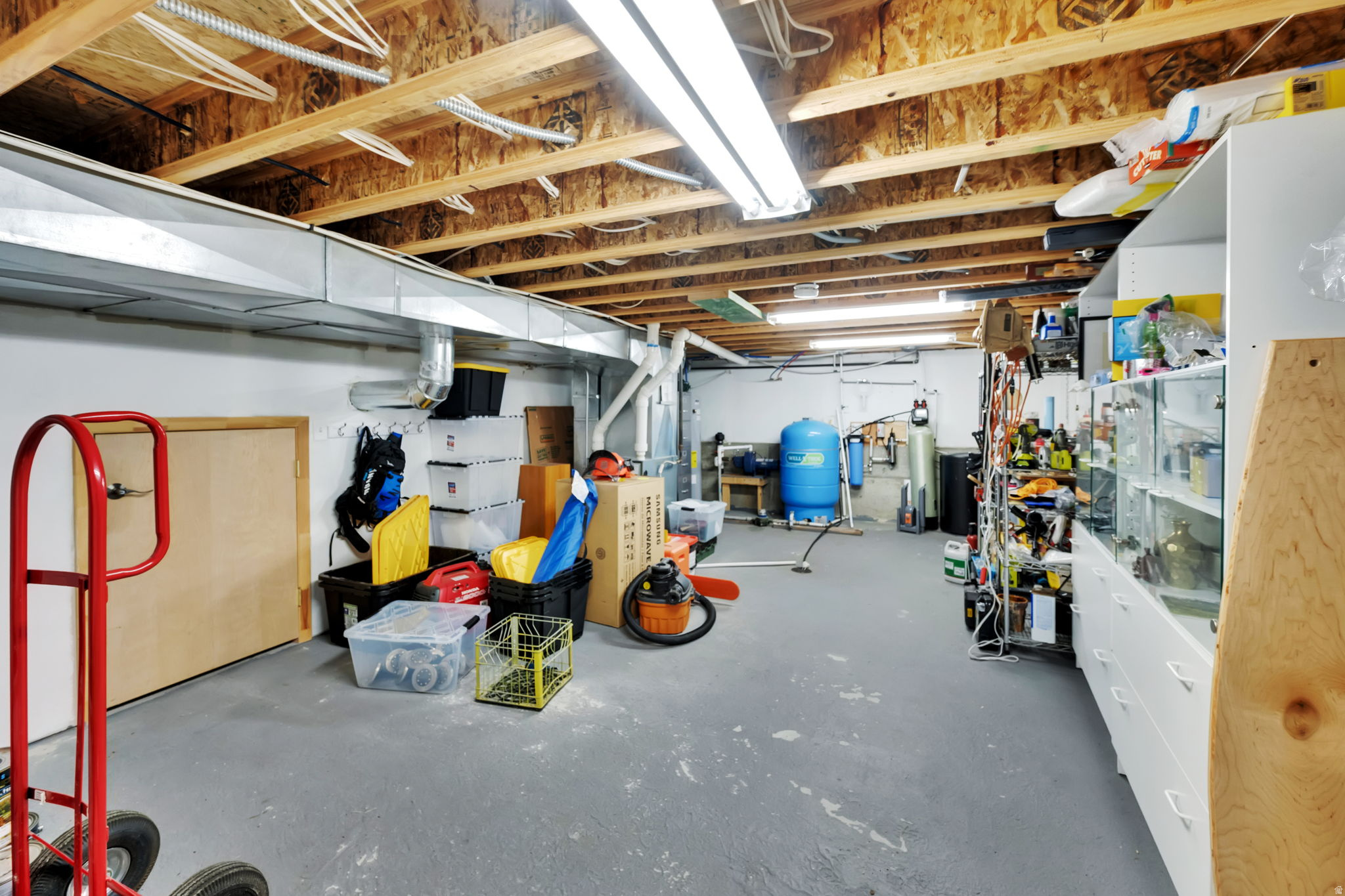 PINE TREE SUB - Residential