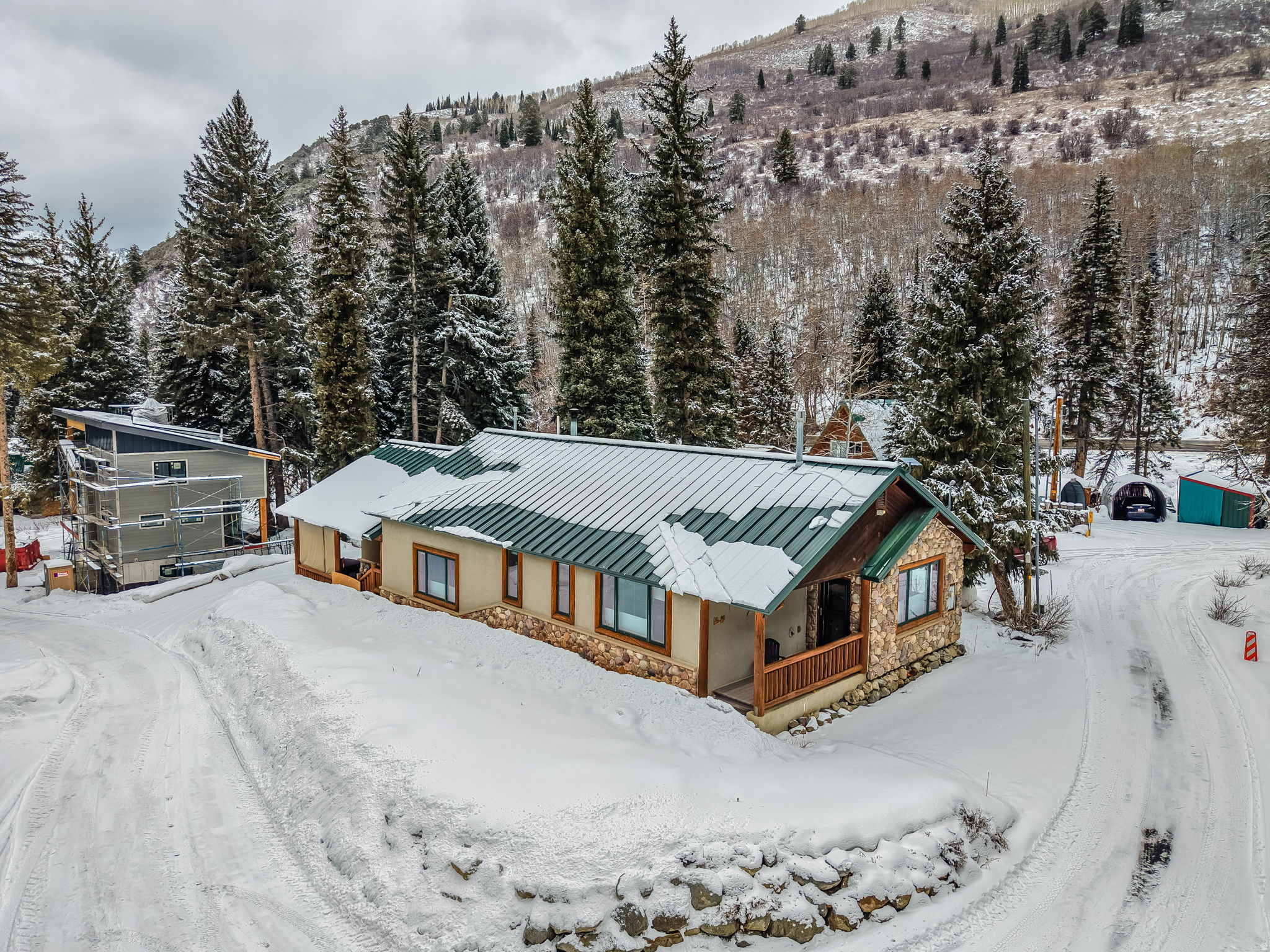 PINE TREE SUB - Residential