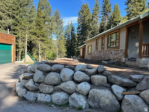 PINE TREE SUB - Residential