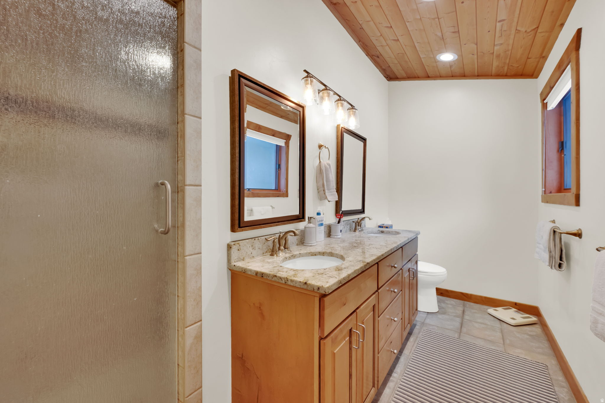 PINE TREE SUB - Residential