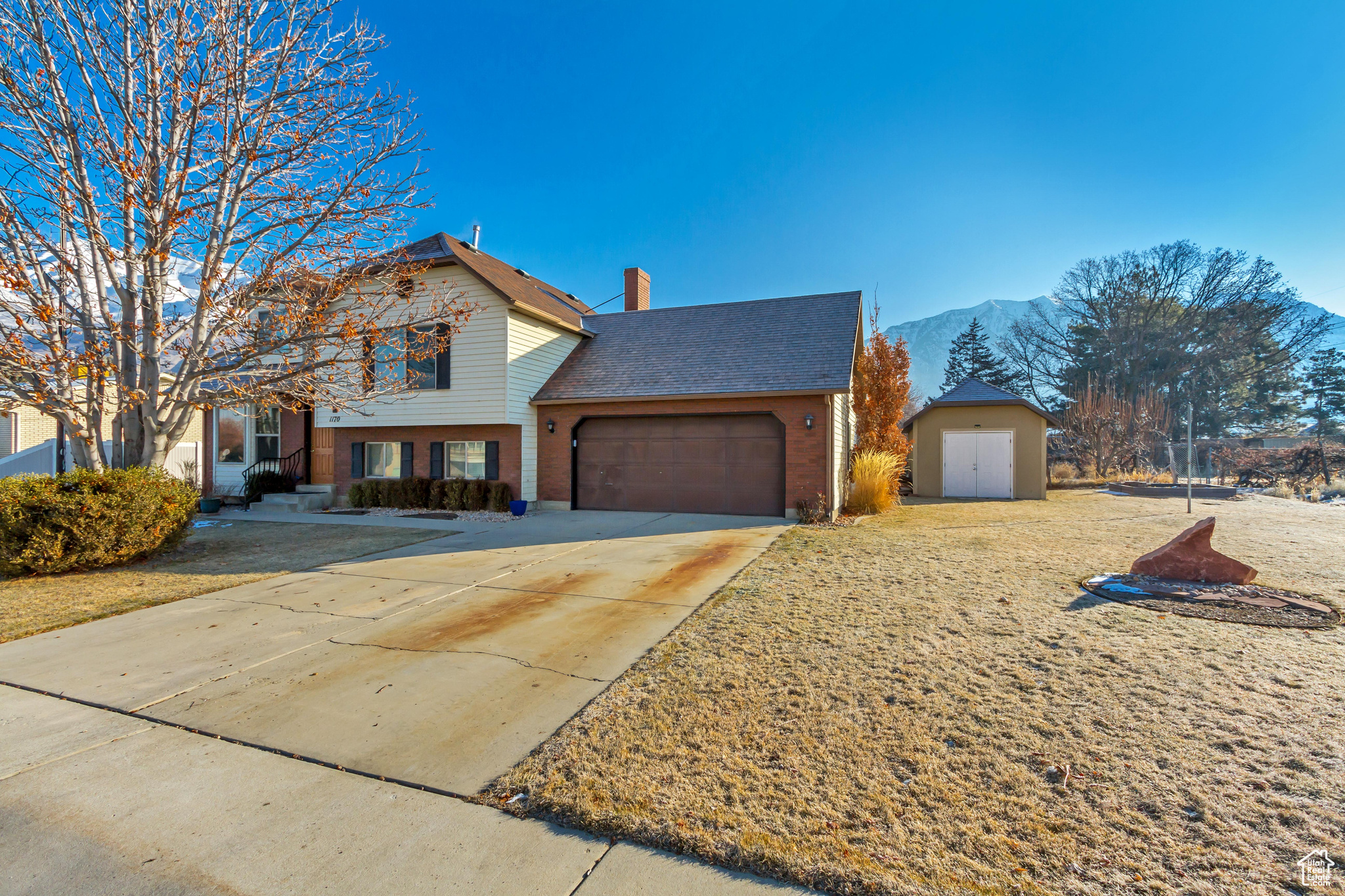 OPEN HOUSE THURSDAY, JANUARY 30, 4-6PM.  Immaculate home.  ONE OWNER/Original owners selling this home.  It has been loved, maintained, and updated.  Newer water heater, newer furnaces, and AC units.  Kitchen updated 10 years ago.  Large lot for Orem.  Within walking distance to elementary, Junior High, Murdock Canal Trail, and Timpanogos High School.  This is one that you do not want to miss!  CALL FOR YOUR PRIVATE SHOWING.