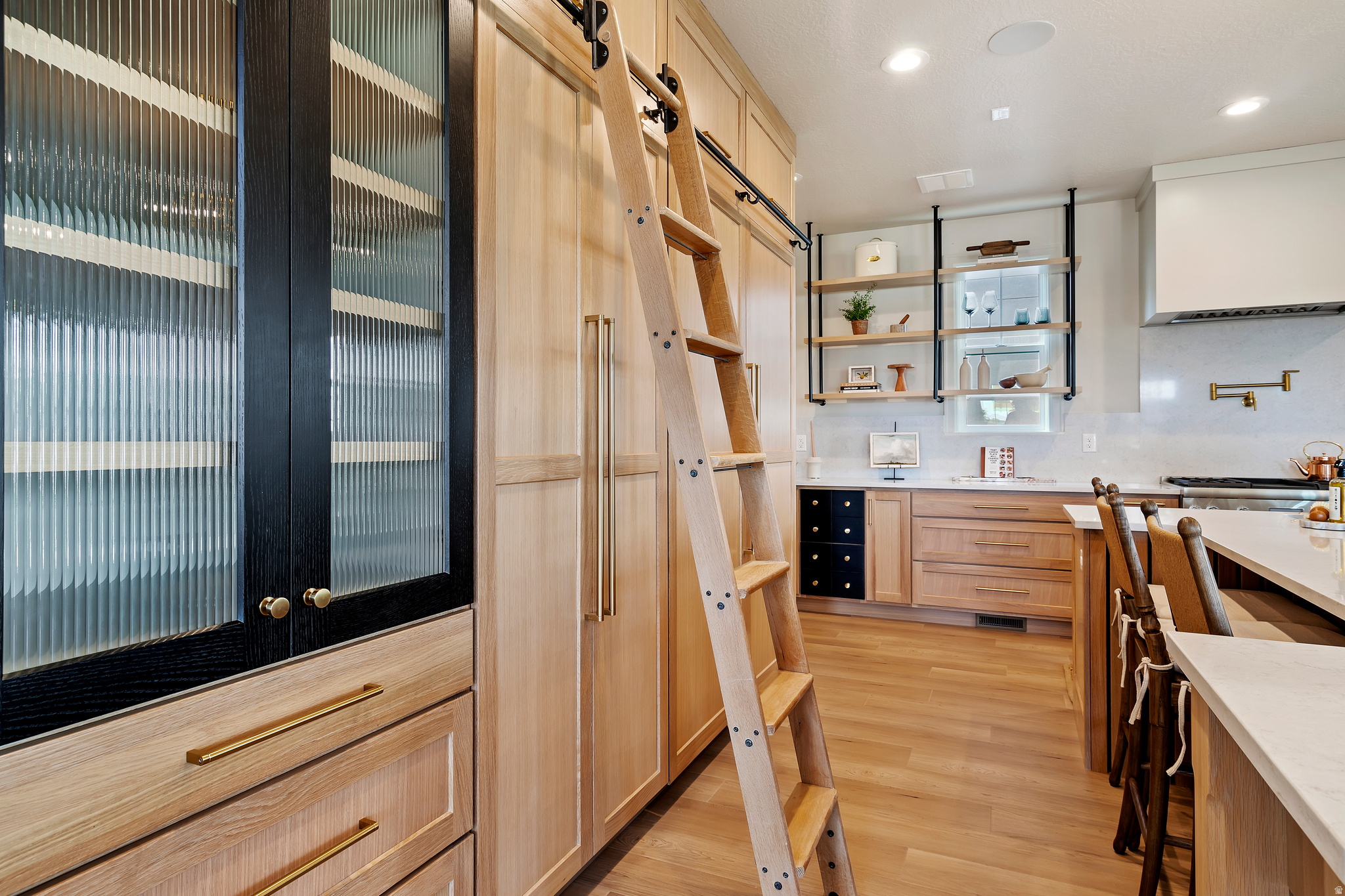 OQUIRRH WEST III - Residential