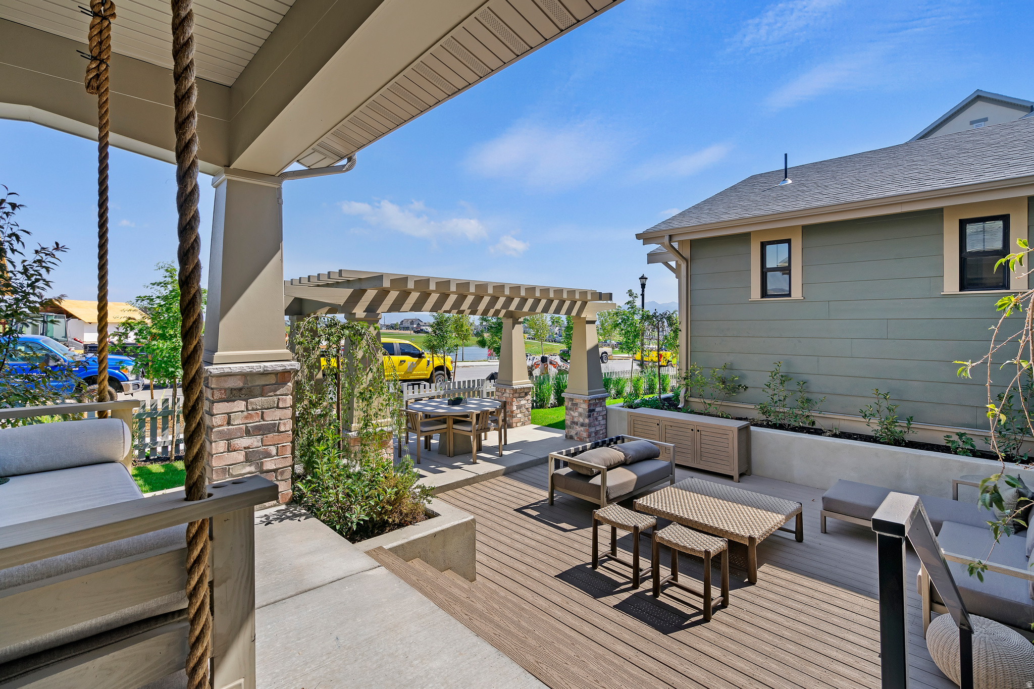 OQUIRRH WEST III - Residential