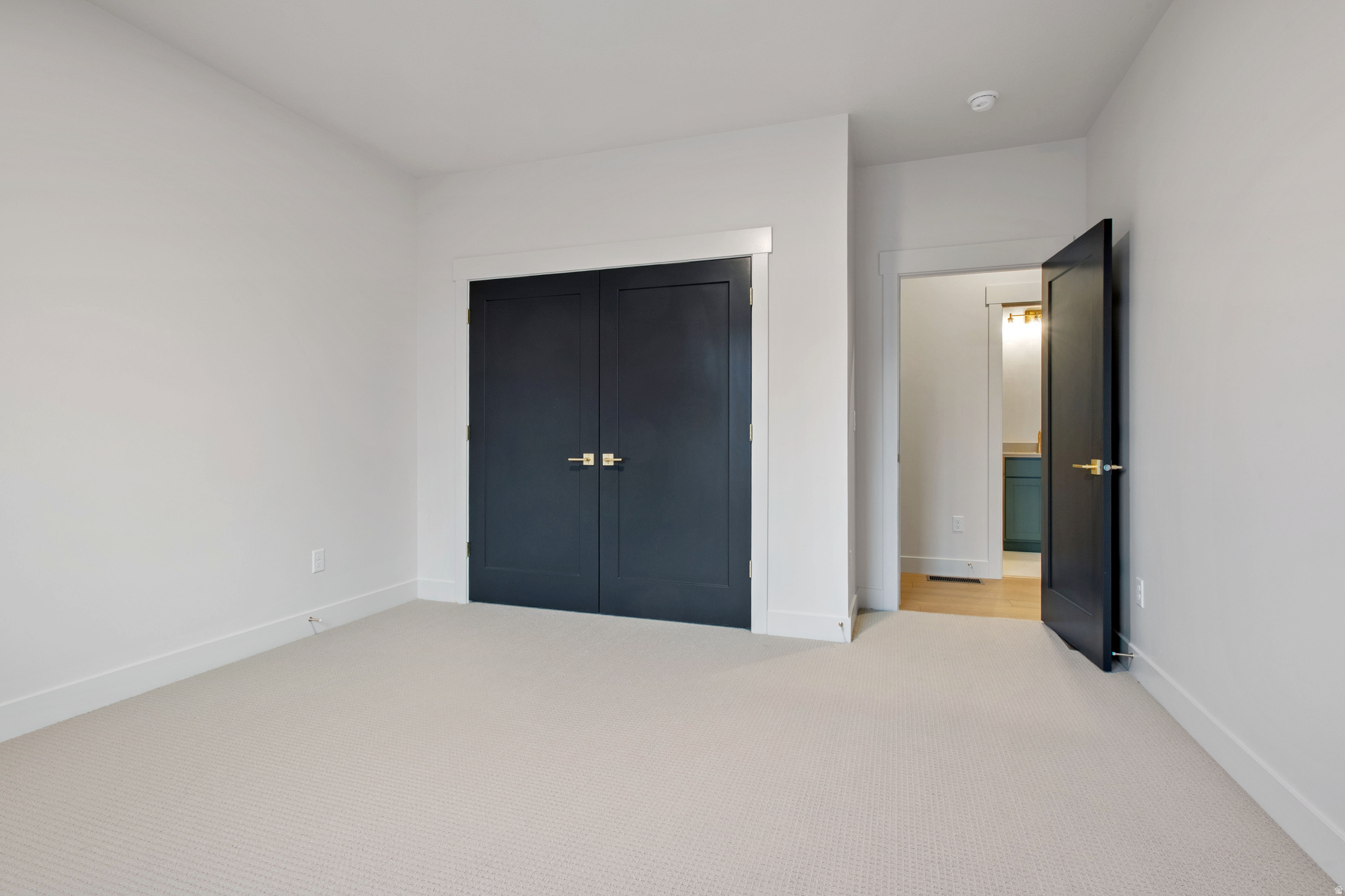 DAYBREAK - Residential