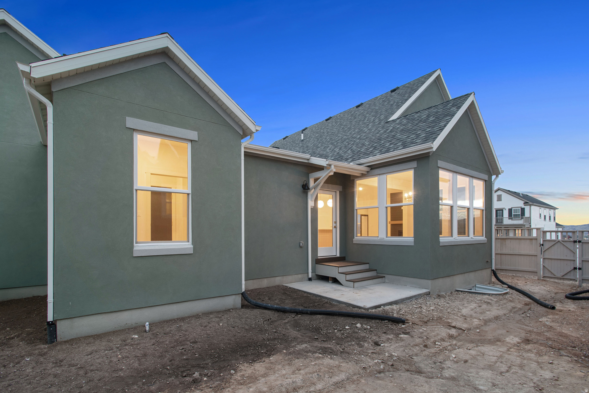 DAYBREAK - Residential