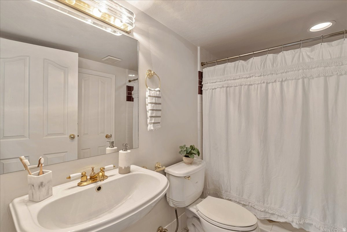 ESPRIT HOMES OF MILLCREEK P U D - Residential