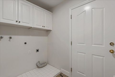 Tiny photo for 3701 S EUROPA DR, Millcreek, UT 84106 (MLS # 2144891)