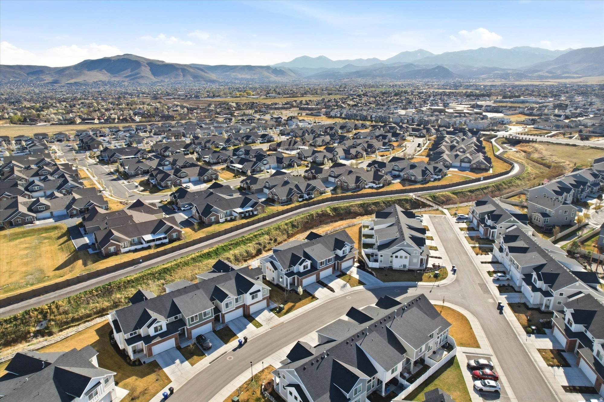 AUTUMN SKY - Residential