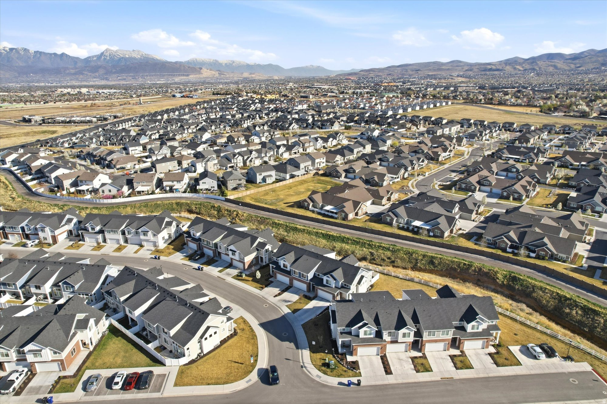 AUTUMN SKY - Residential