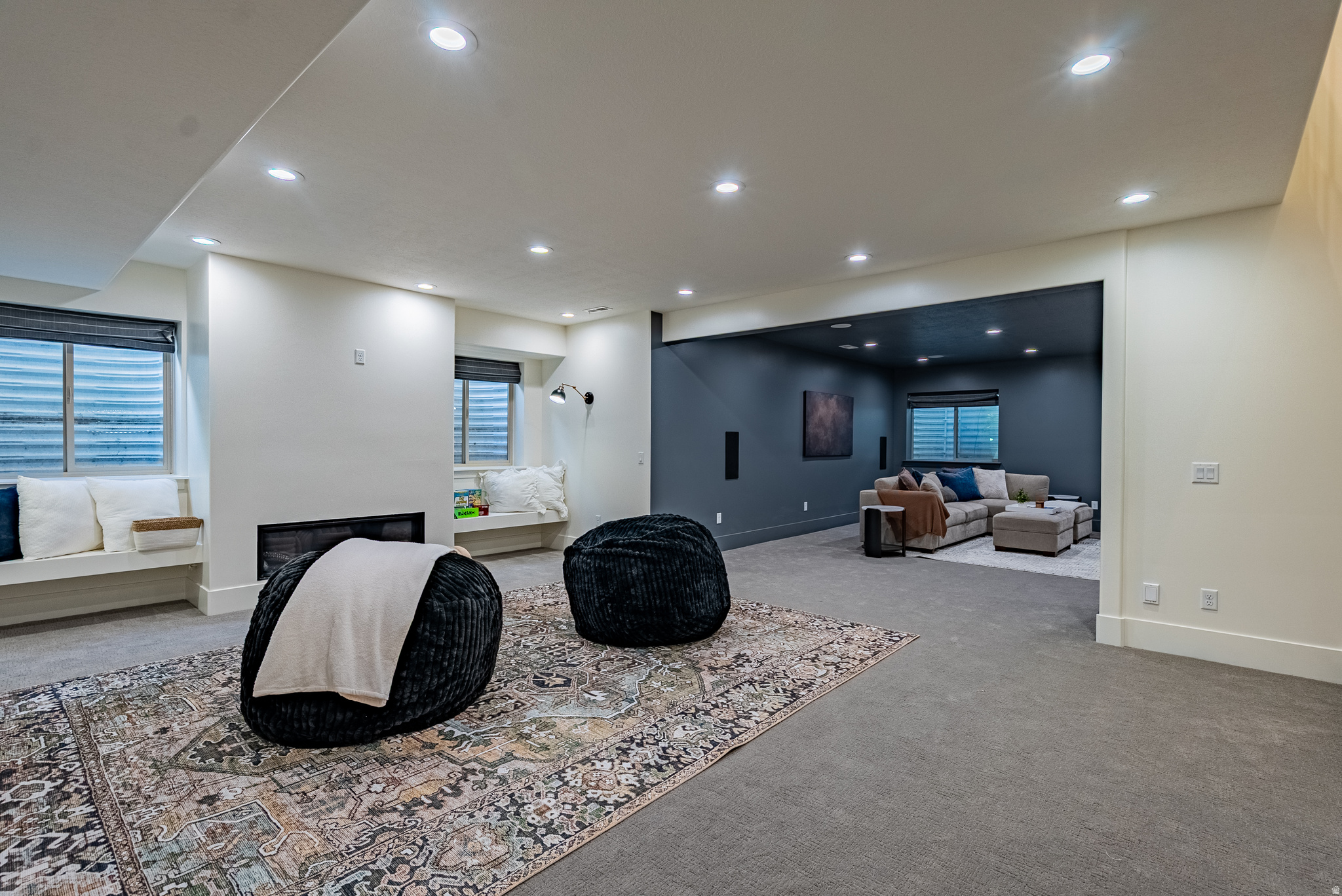 MOUNTAIN VISTAS - Residential