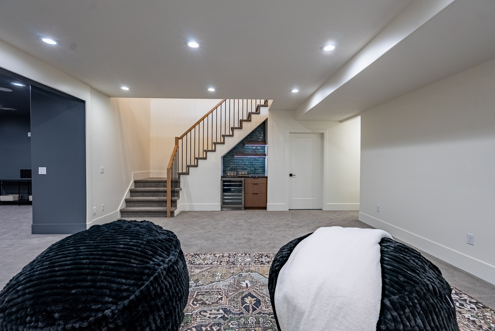 MOUNTAIN VISTAS - Residential