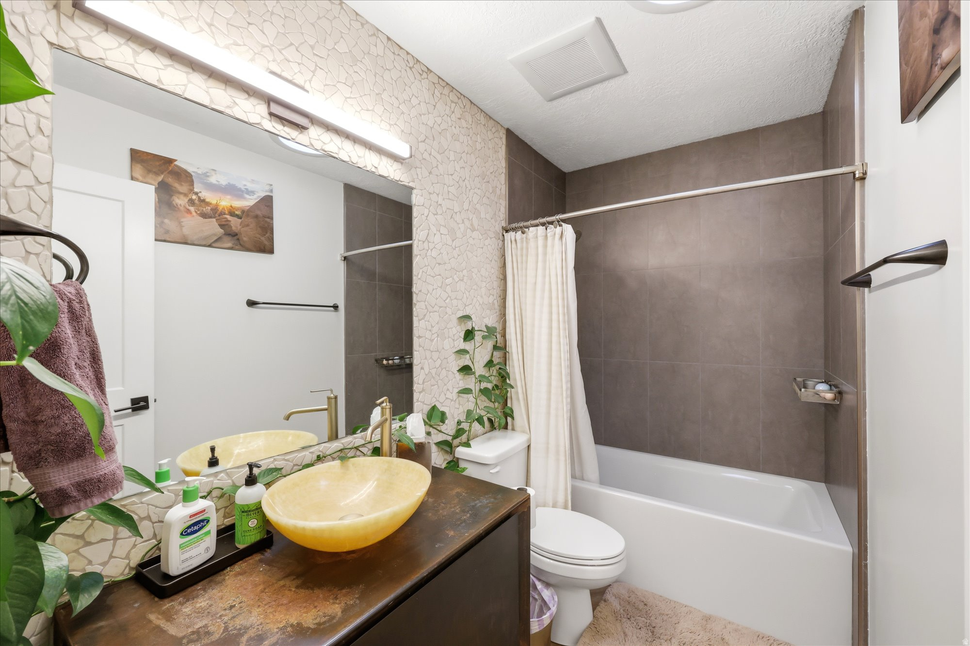 PEPPERWOOD CANYON #1 - Residential