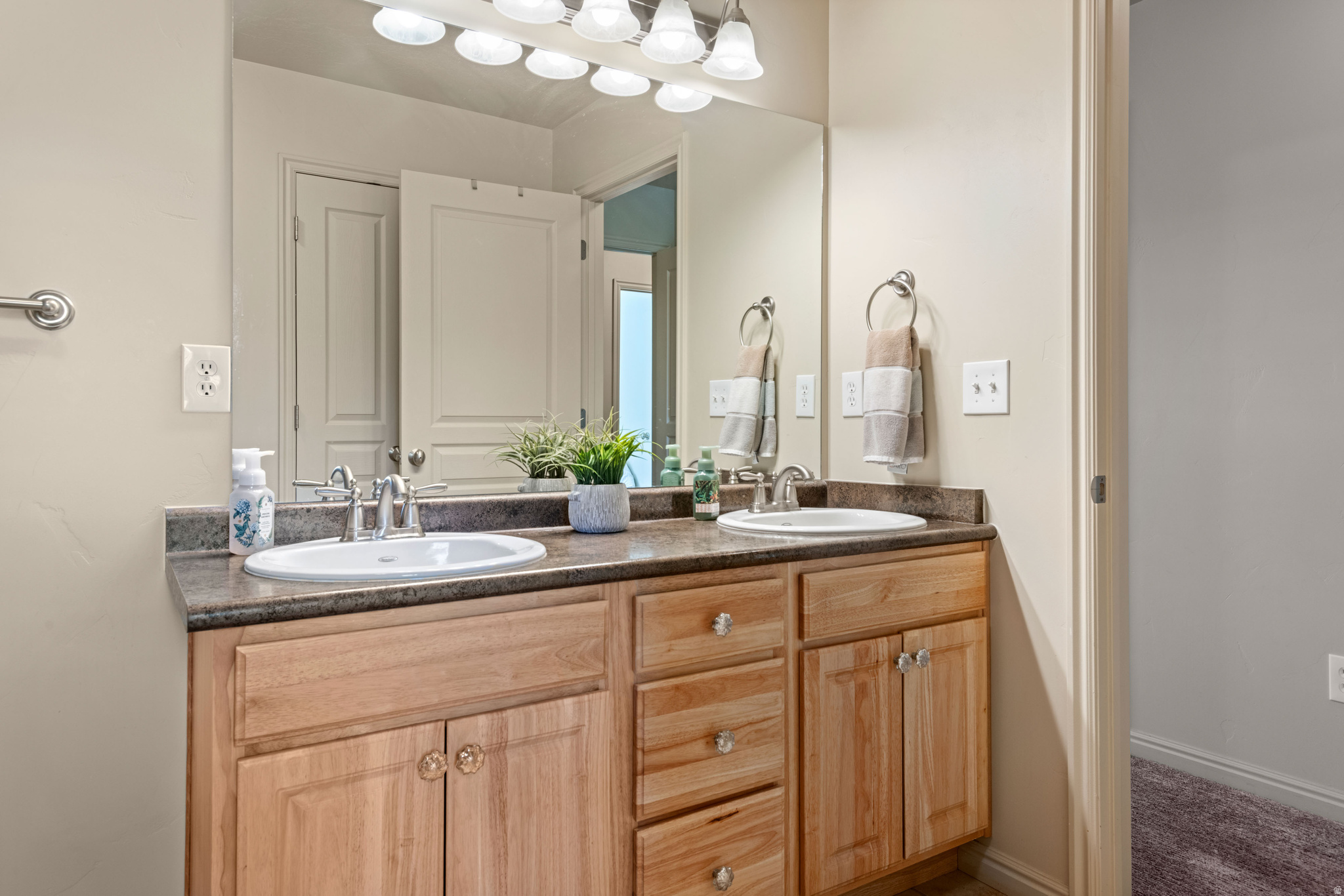 IVORY RIDGE - Residential