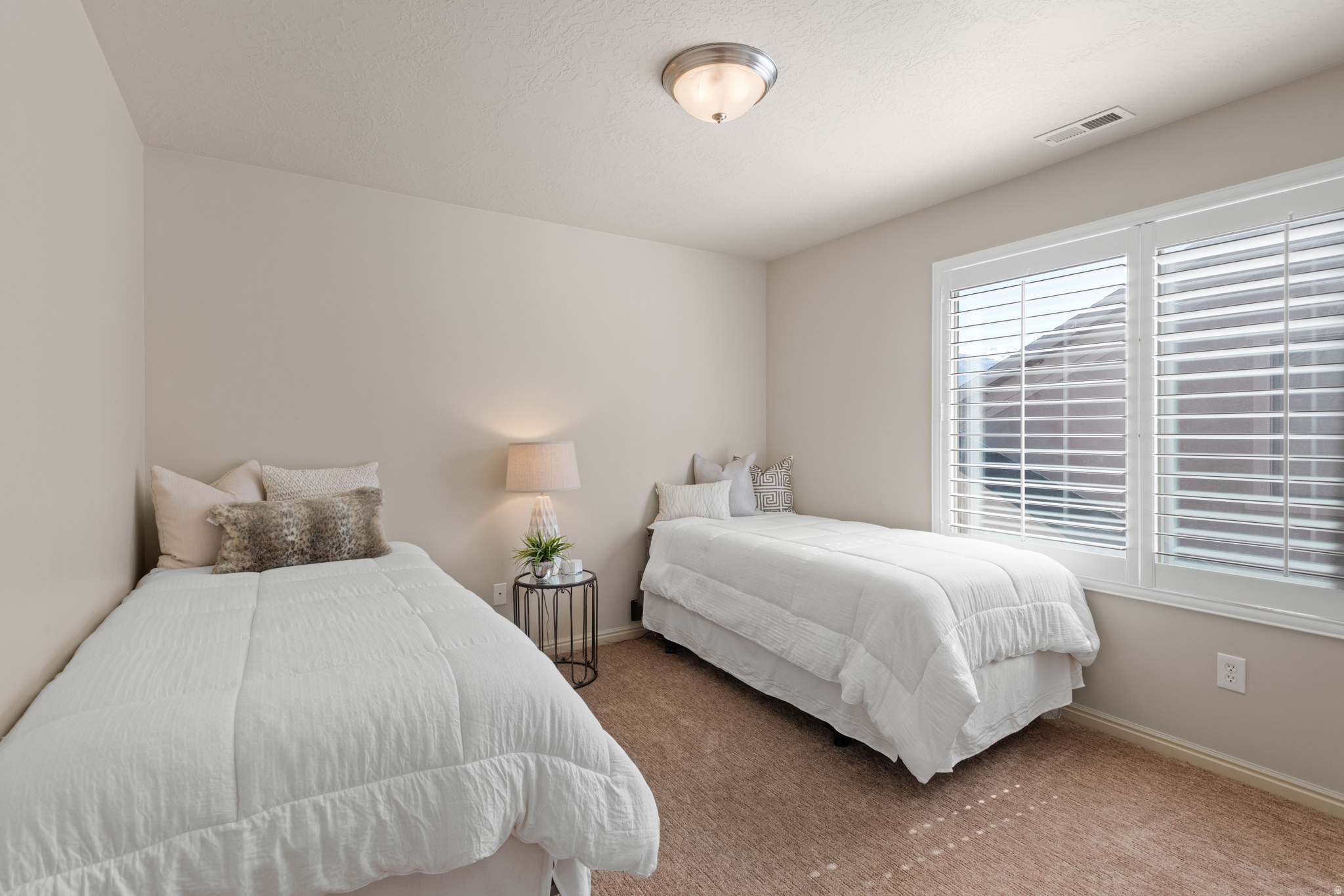 IVORY RIDGE - Residential