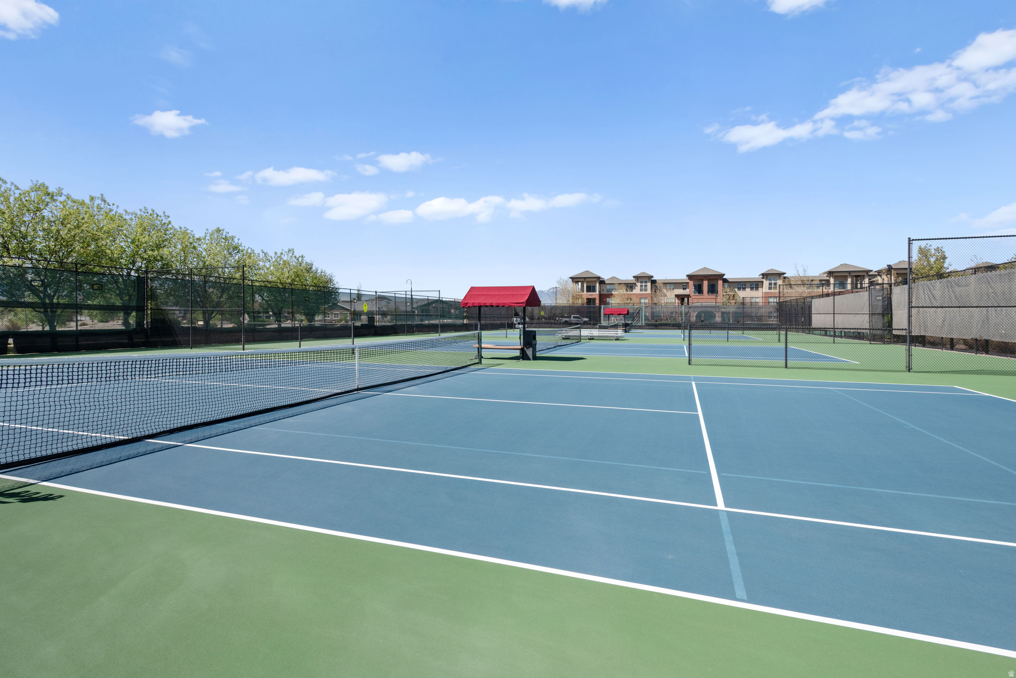 IVORY RIDGE - Residential