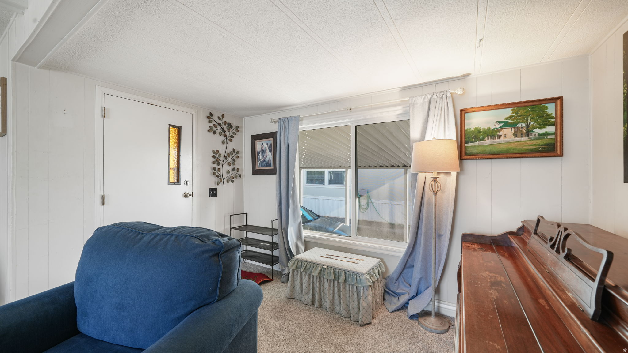 SEVEN CS - Residential