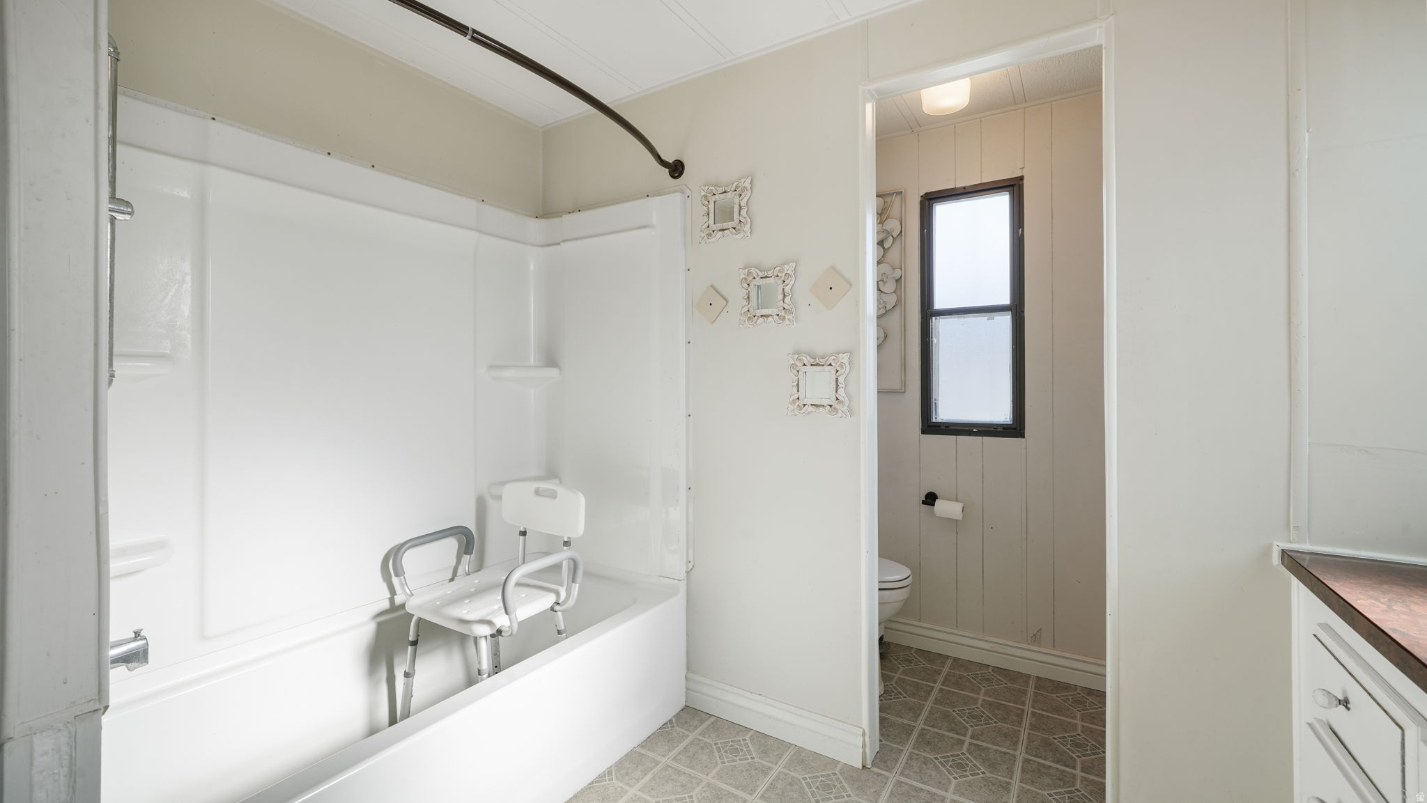 SEVEN CS - Residential