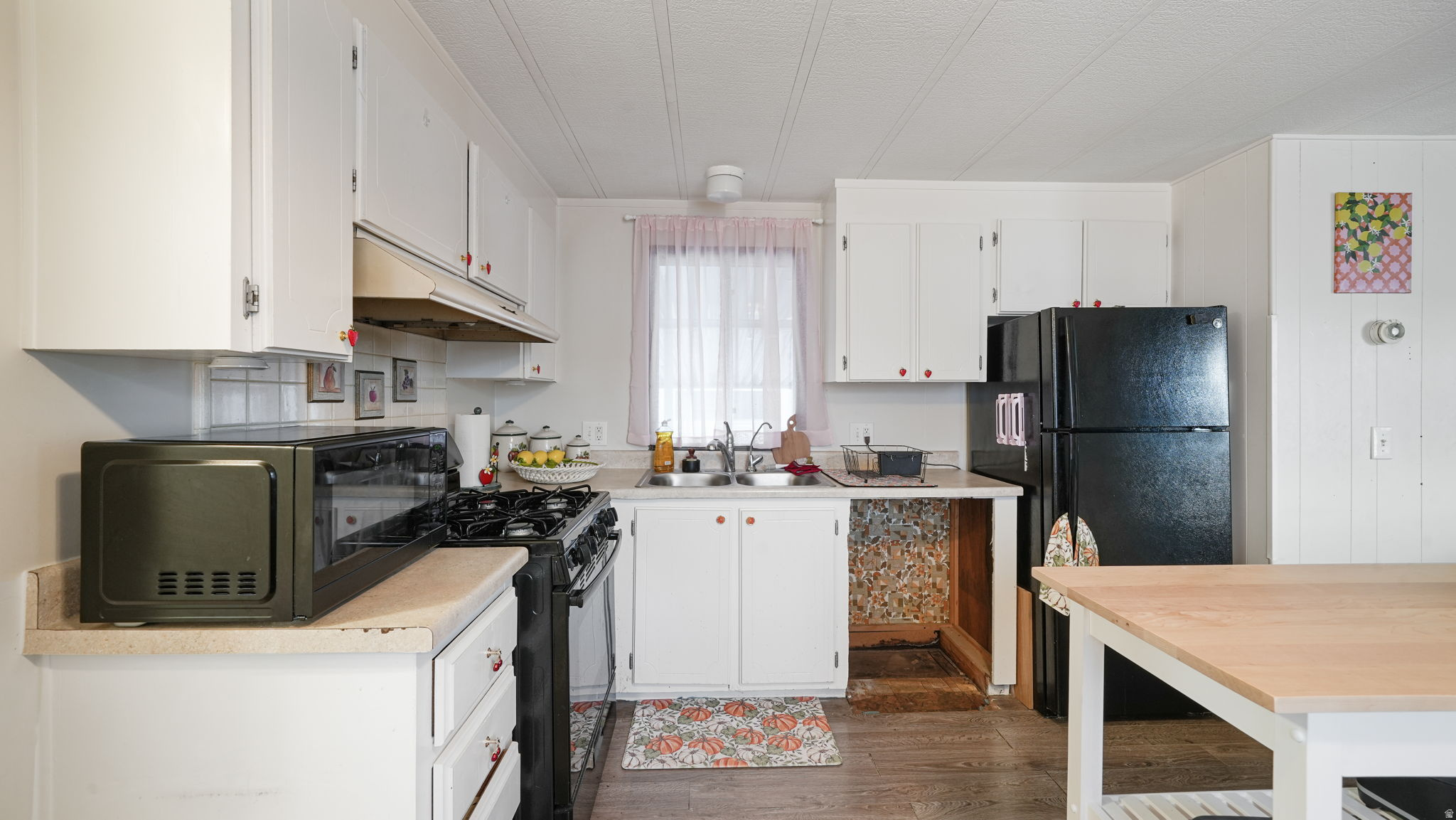 SEVEN CS - Residential