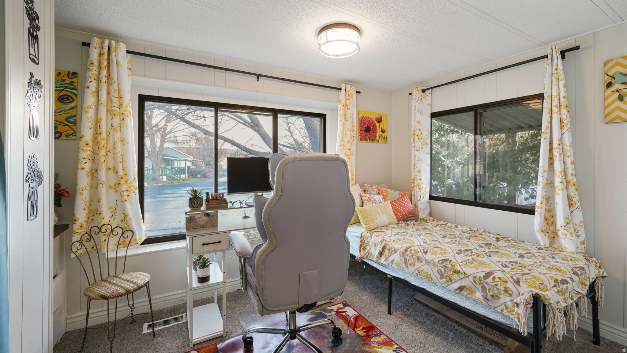 SEVEN CS - Residential