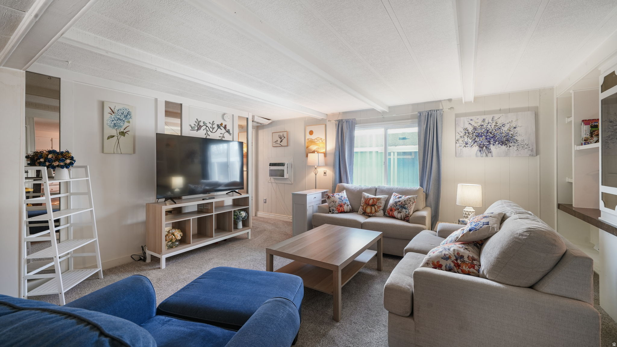 SEVEN CS - Residential