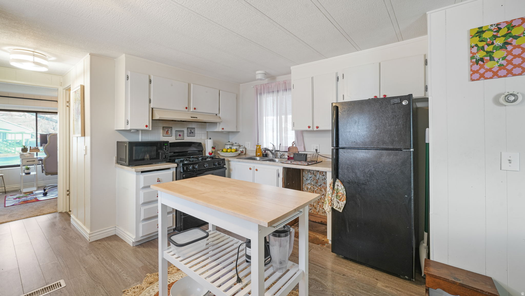 SEVEN CS - Residential