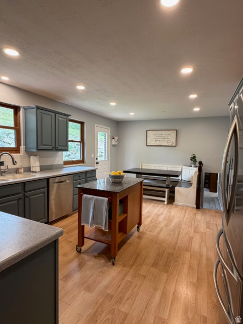 DIMOND OAKS - Residential