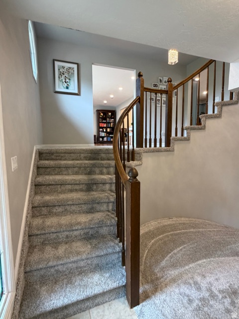 DIMOND OAKS - Residential