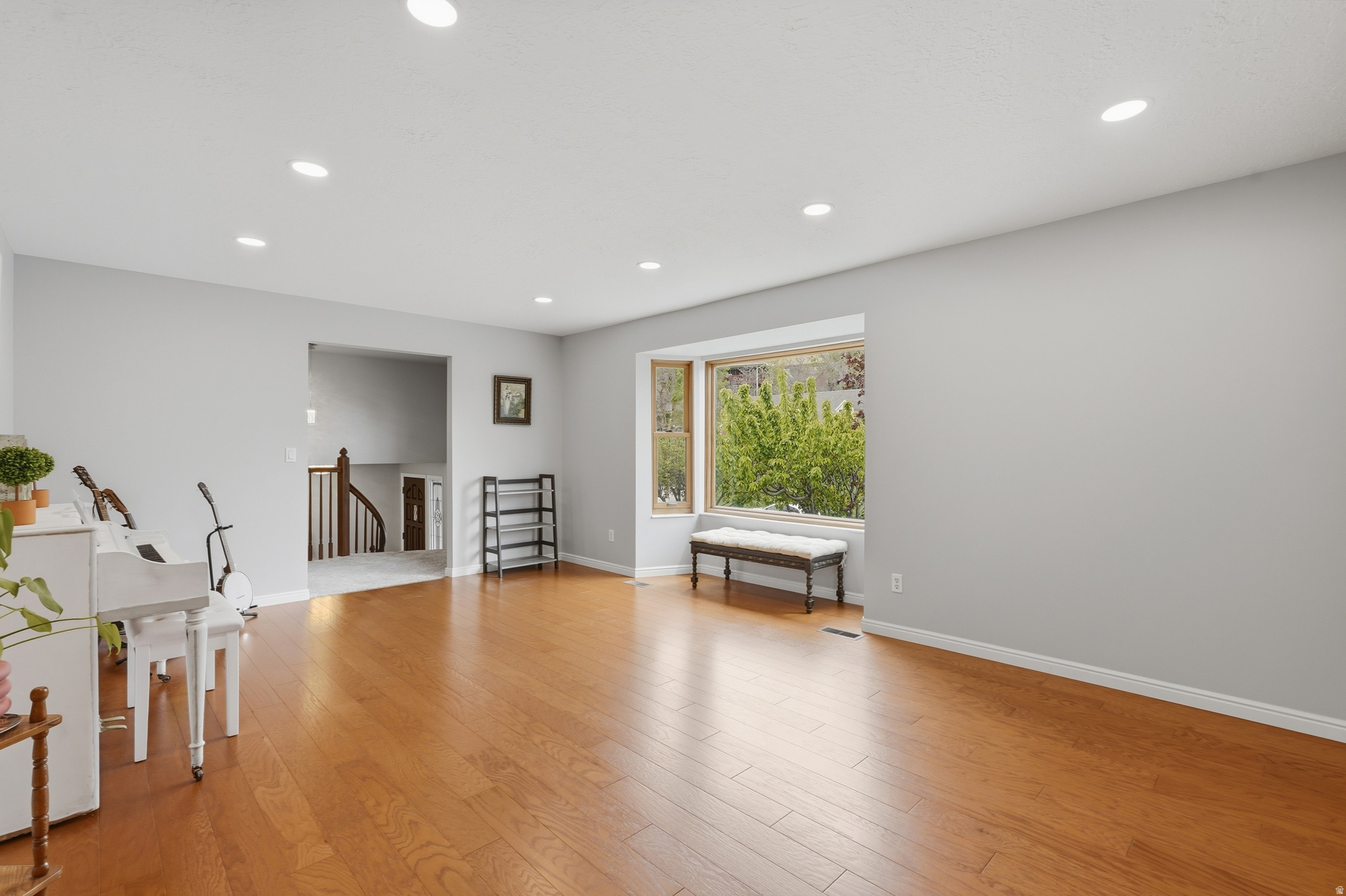 DIMOND OAKS - Residential