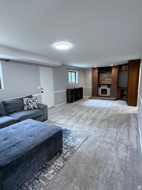 DIMOND OAKS - Residential