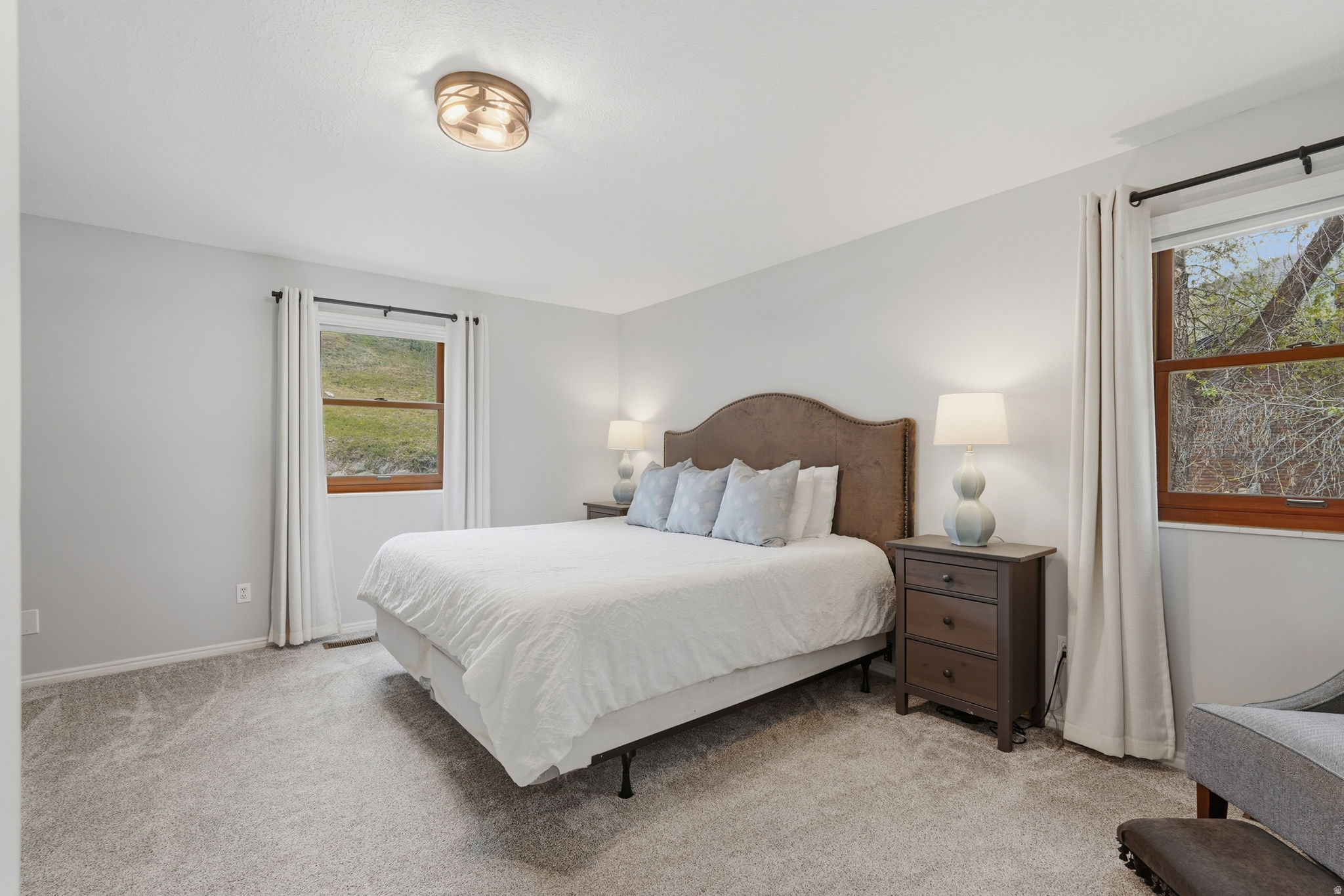 DIMOND OAKS - Residential