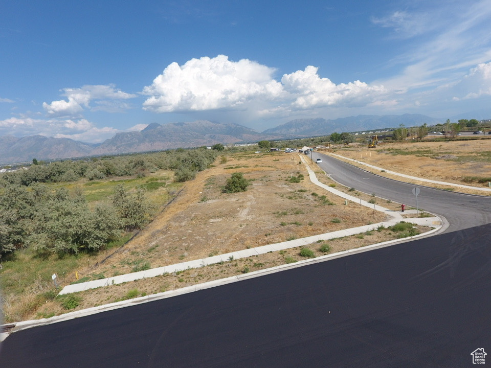 RIVERSIDE CROSSING - Land