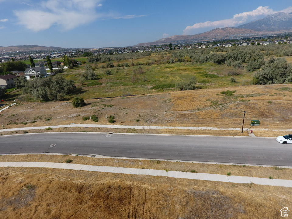 RIVERSIDE CROSSING - Land